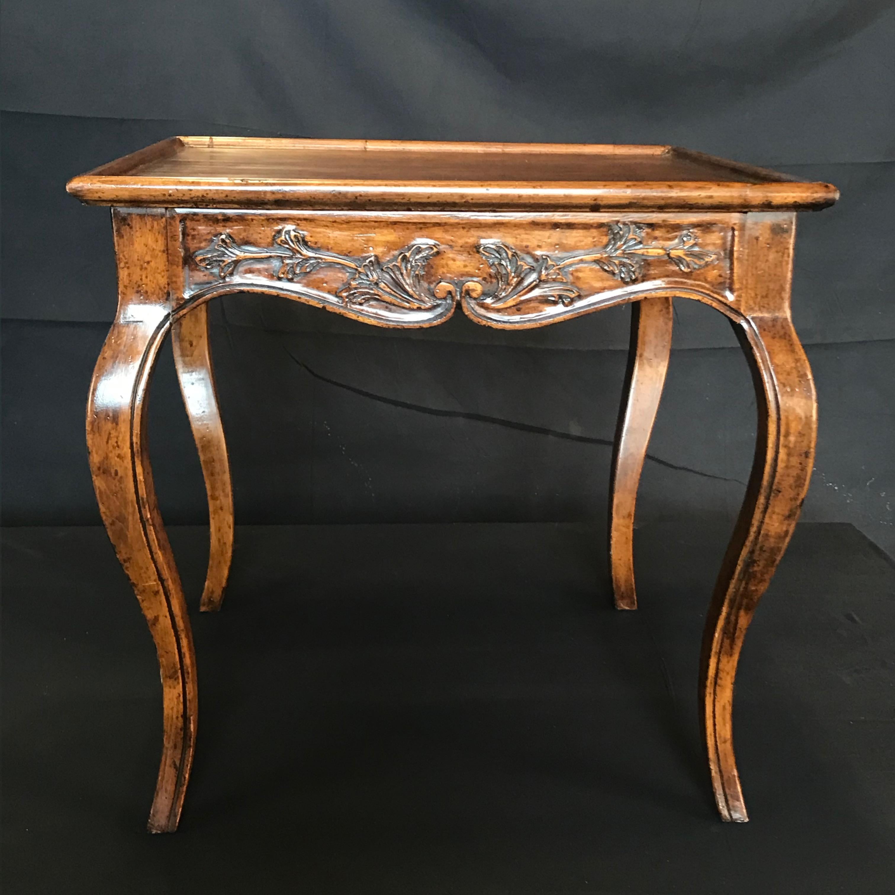 Elegant Italian Regency or Louis XV Style Carved Walnut Side Table 6