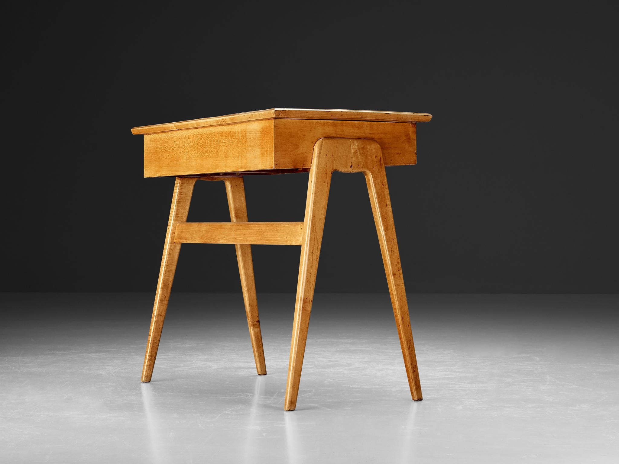 Elegant Italian Small Desk in Cherry In Good Condition In Waalwijk, NL