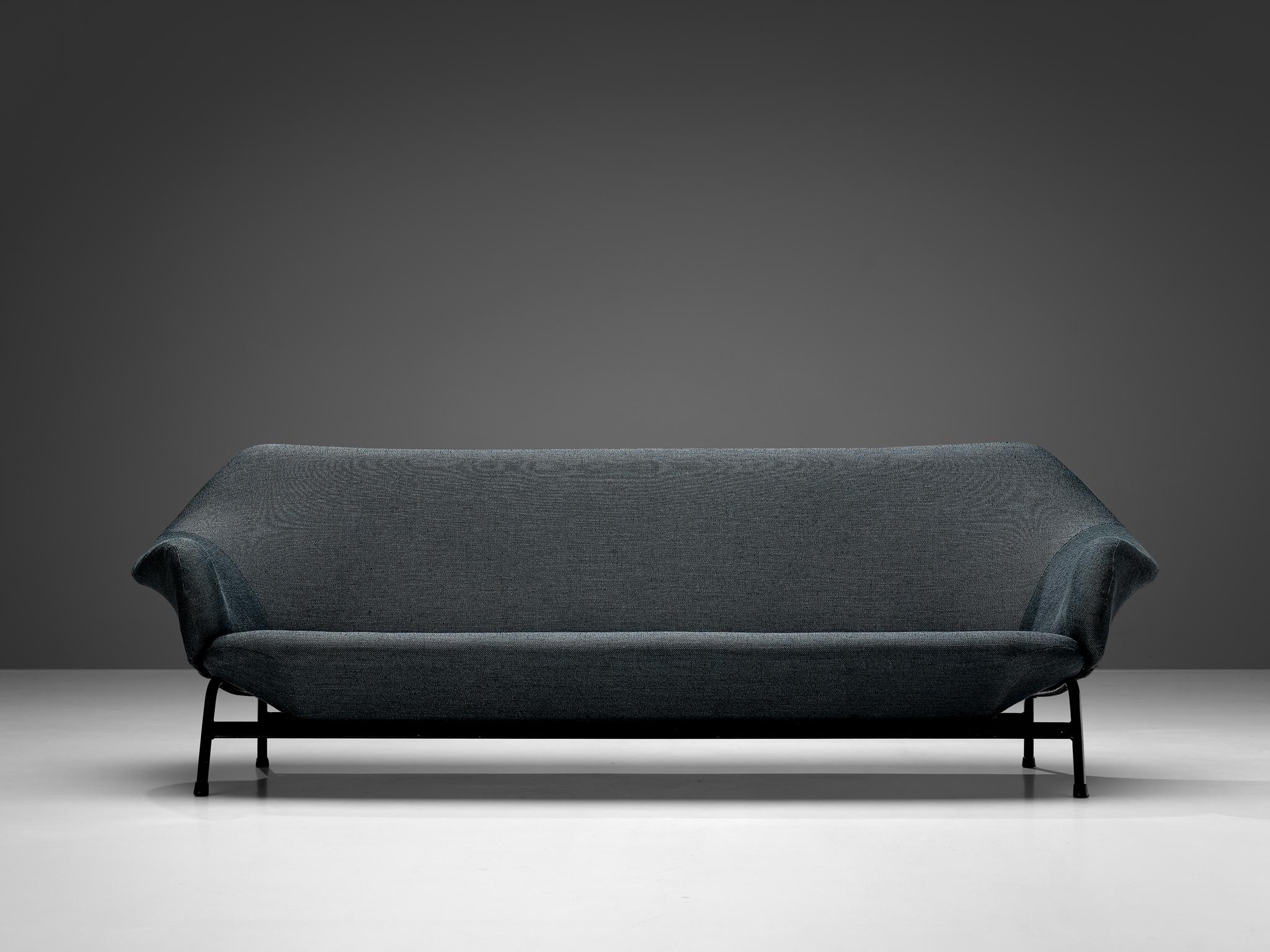 Sofa, Brevettato, fabric, metal, Italy, 1950s

This Italian sofa is characterized by a modest aesthetic due to its straight lines and round edges. The seating area is supported by a metal frame with sleek outward facing legs. The back elegantly runs