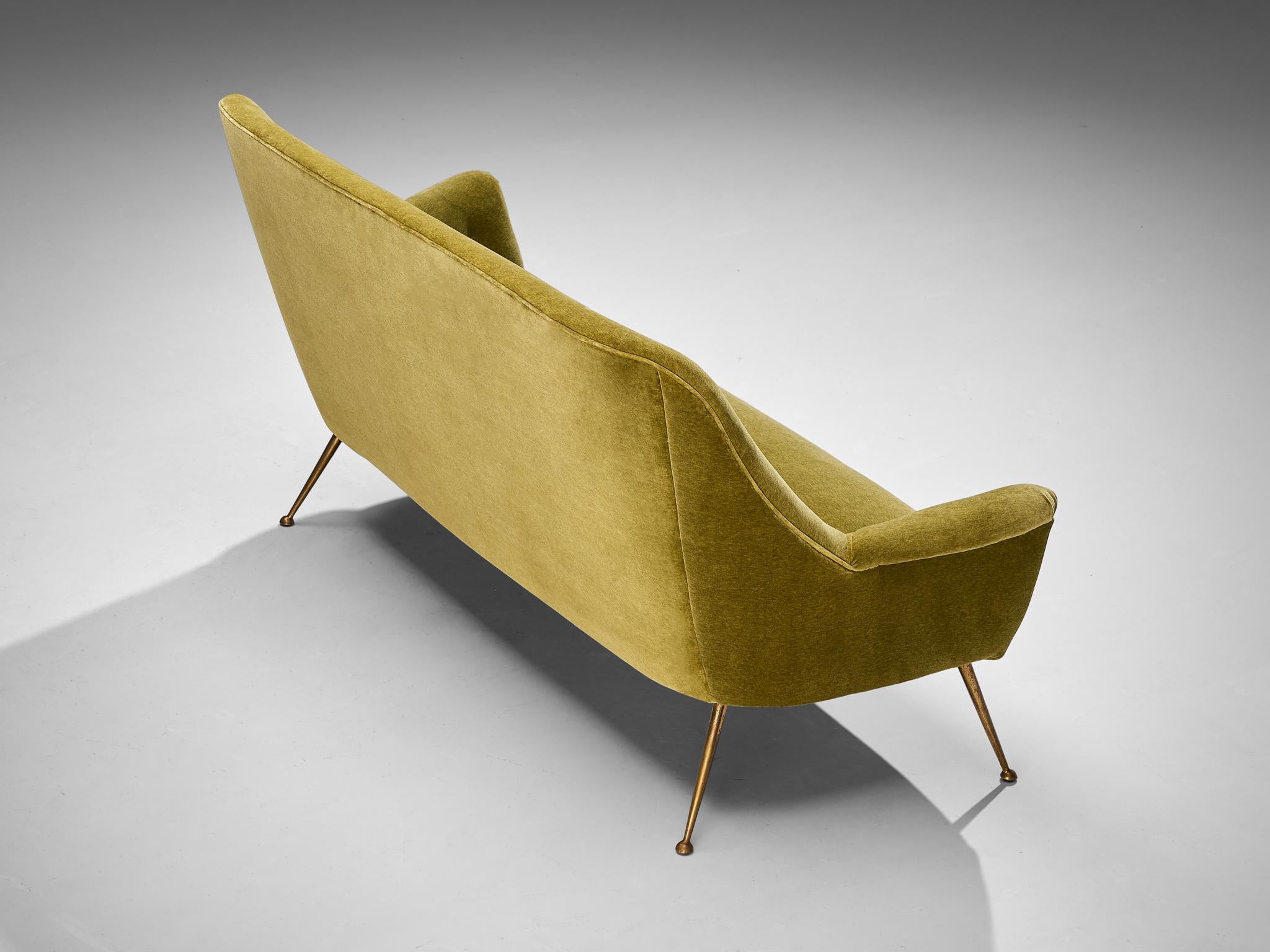 Mid-Century Modern Elegant Italian Sofa in Moss Green Velvet and Brass  For Sale