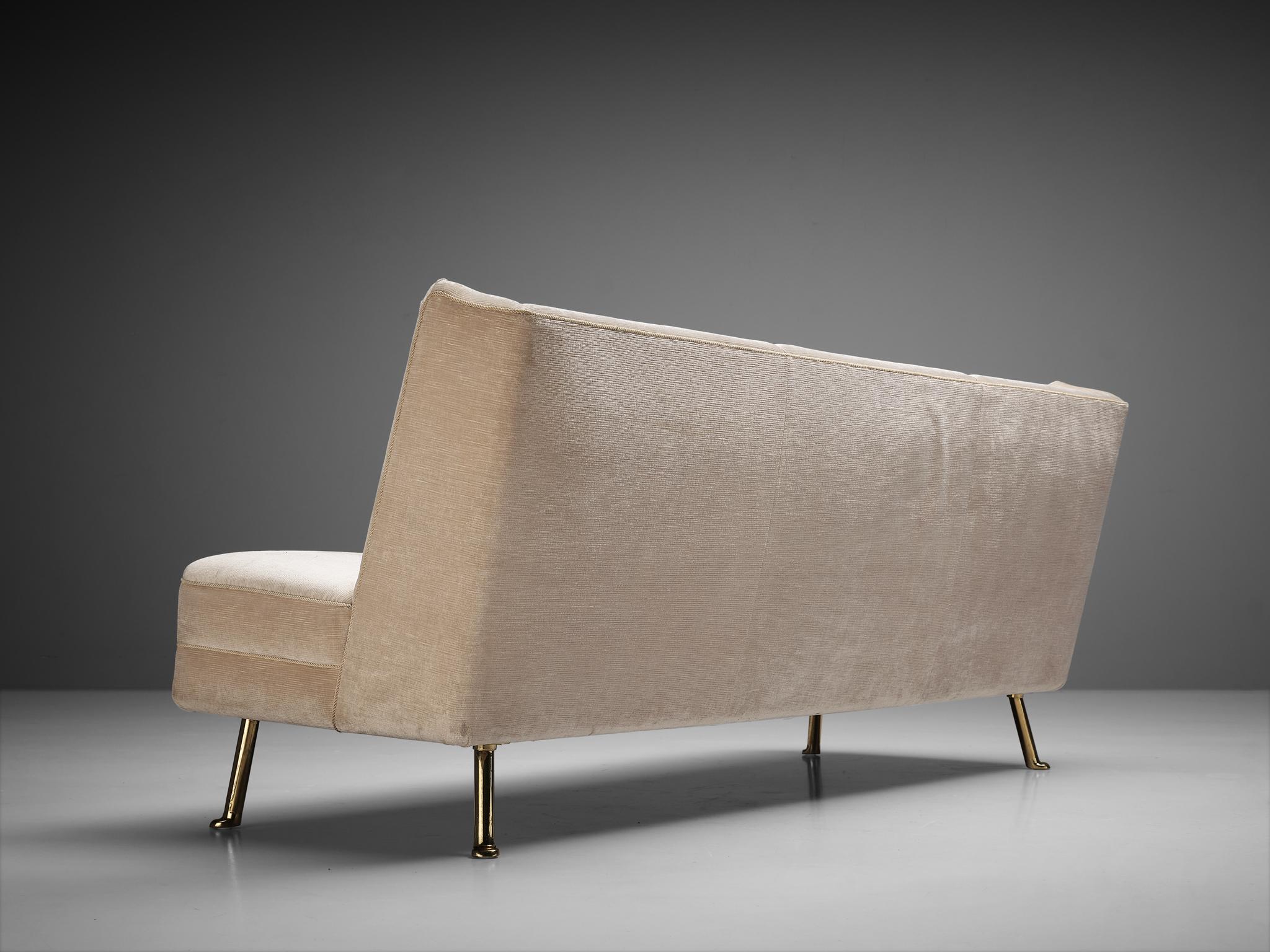 Mid-20th Century Elegant Italian Three-Seat Sofa in Cream Velvet