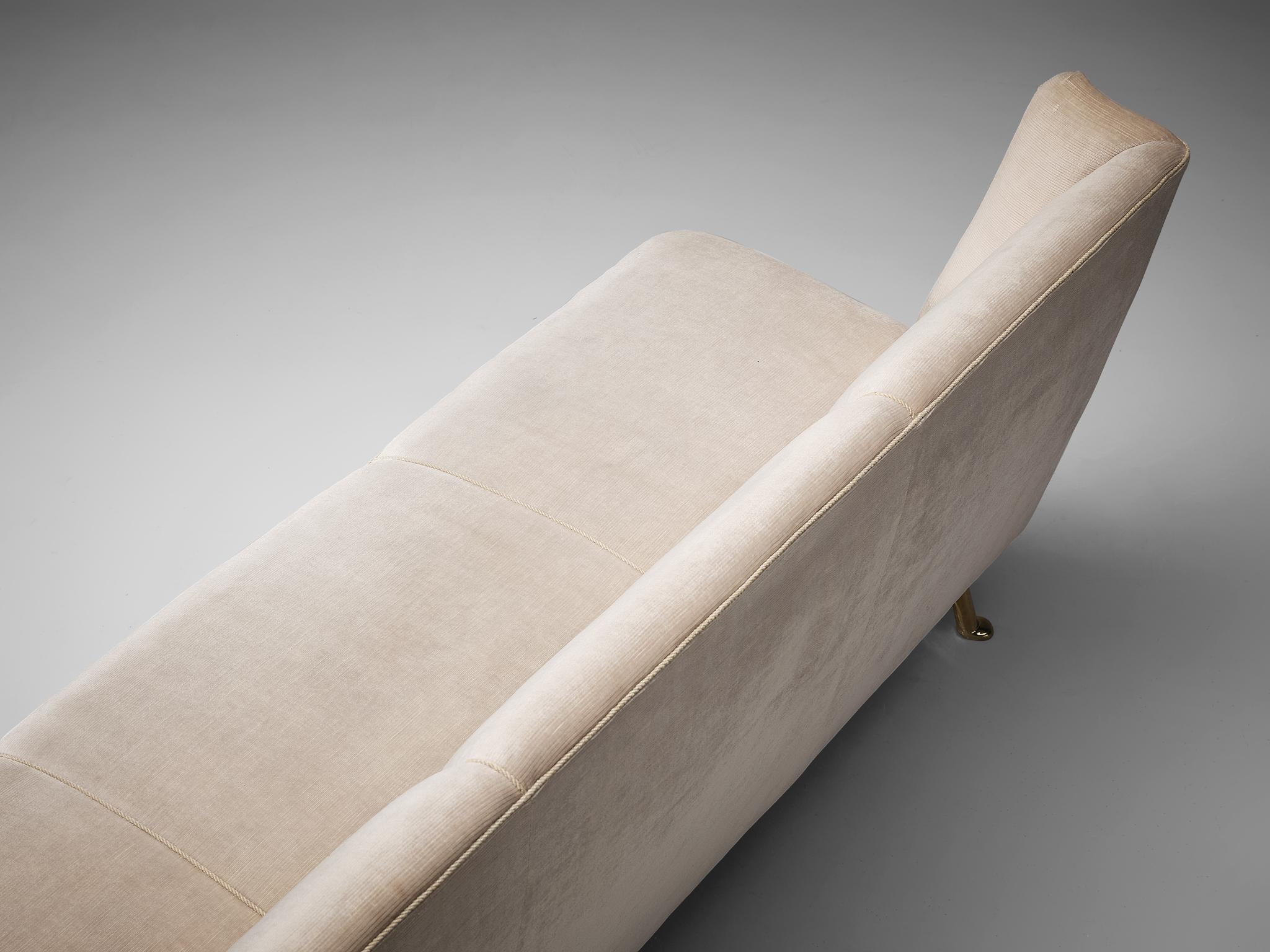 Elegant Italian Three-Seat Sofa in Cream Velvet 3