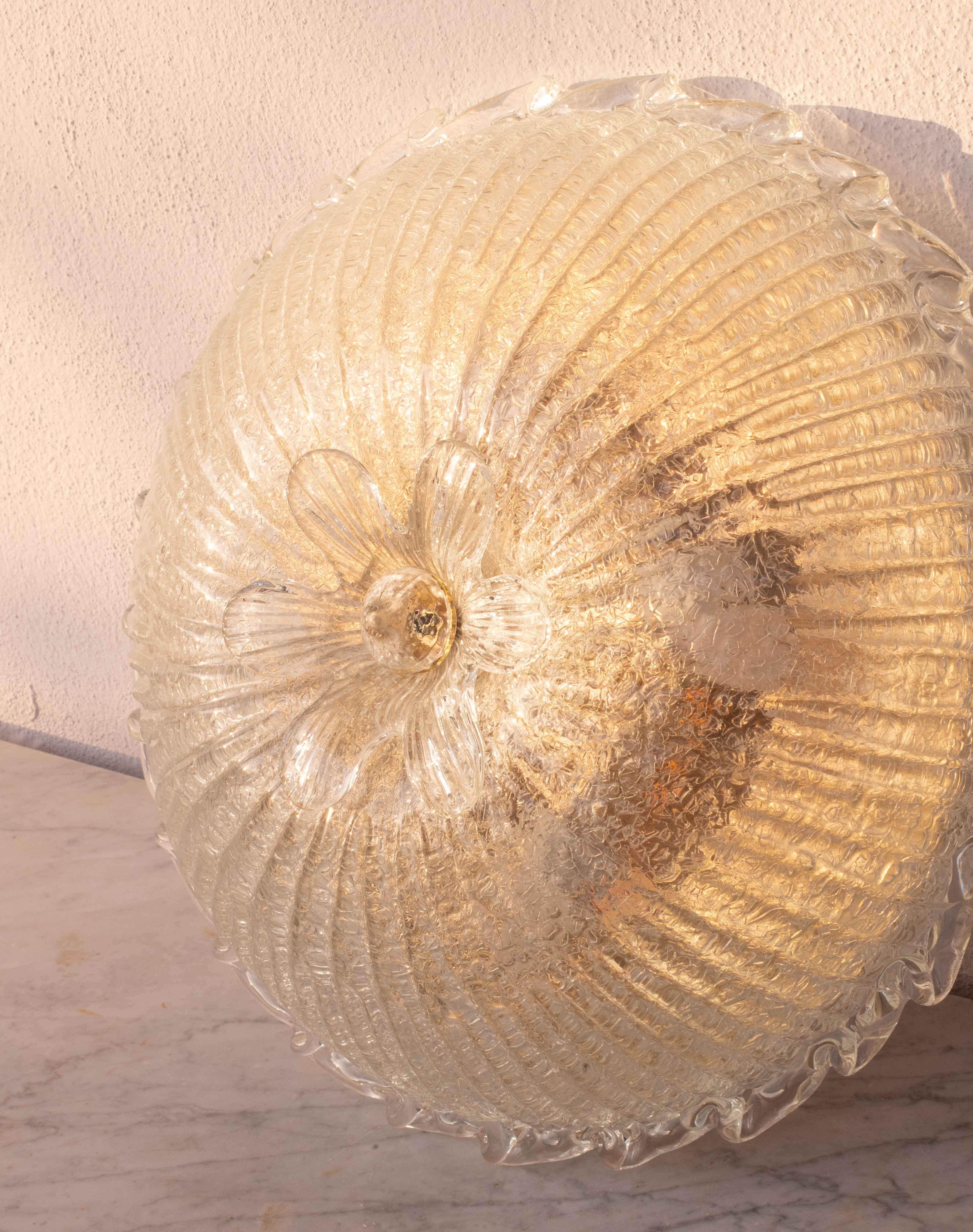 Elegant Italian Transparent Murano Glass Ceiling with Flower For Sale 4