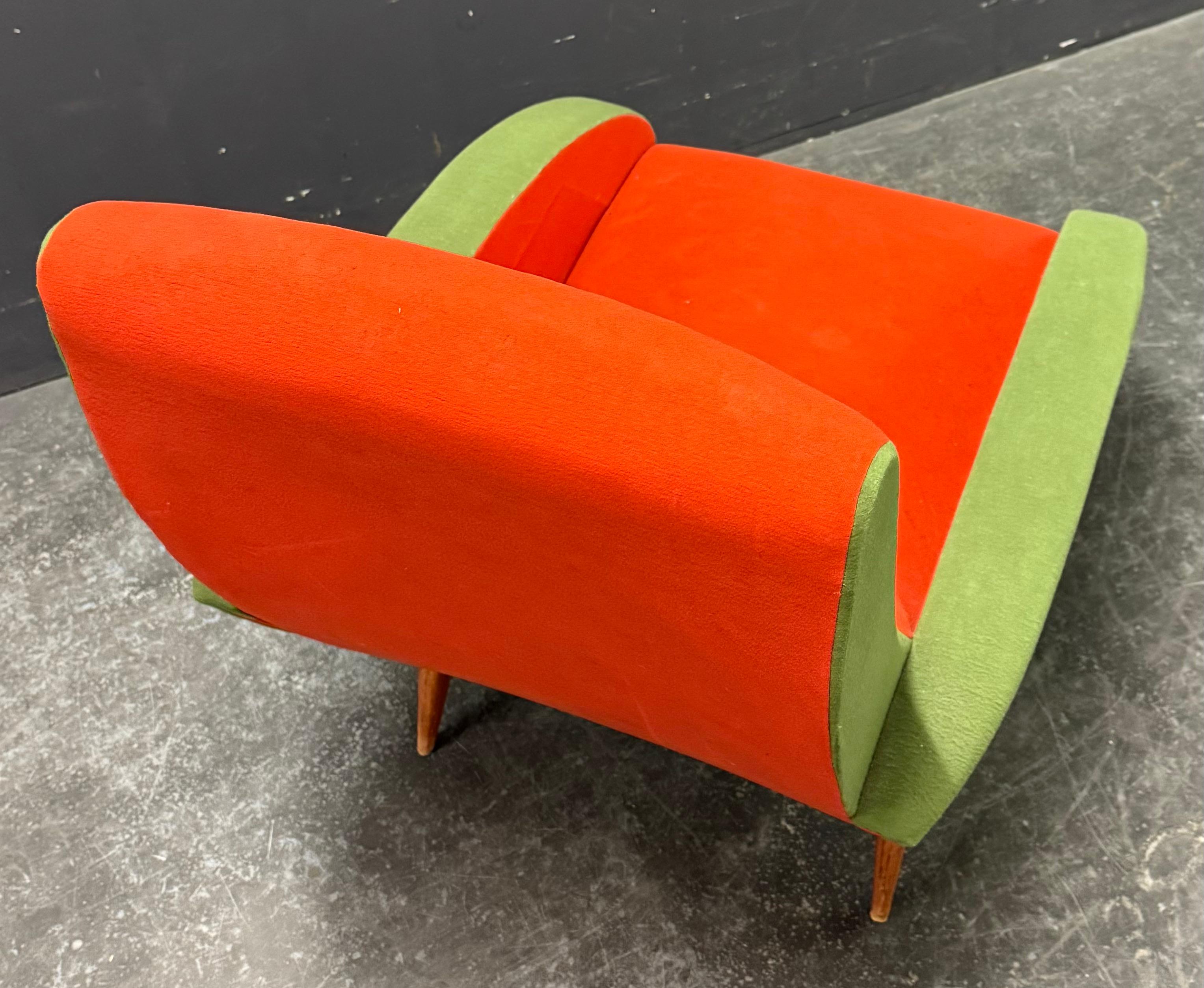 élégante chaise longue italienne. en vente 9