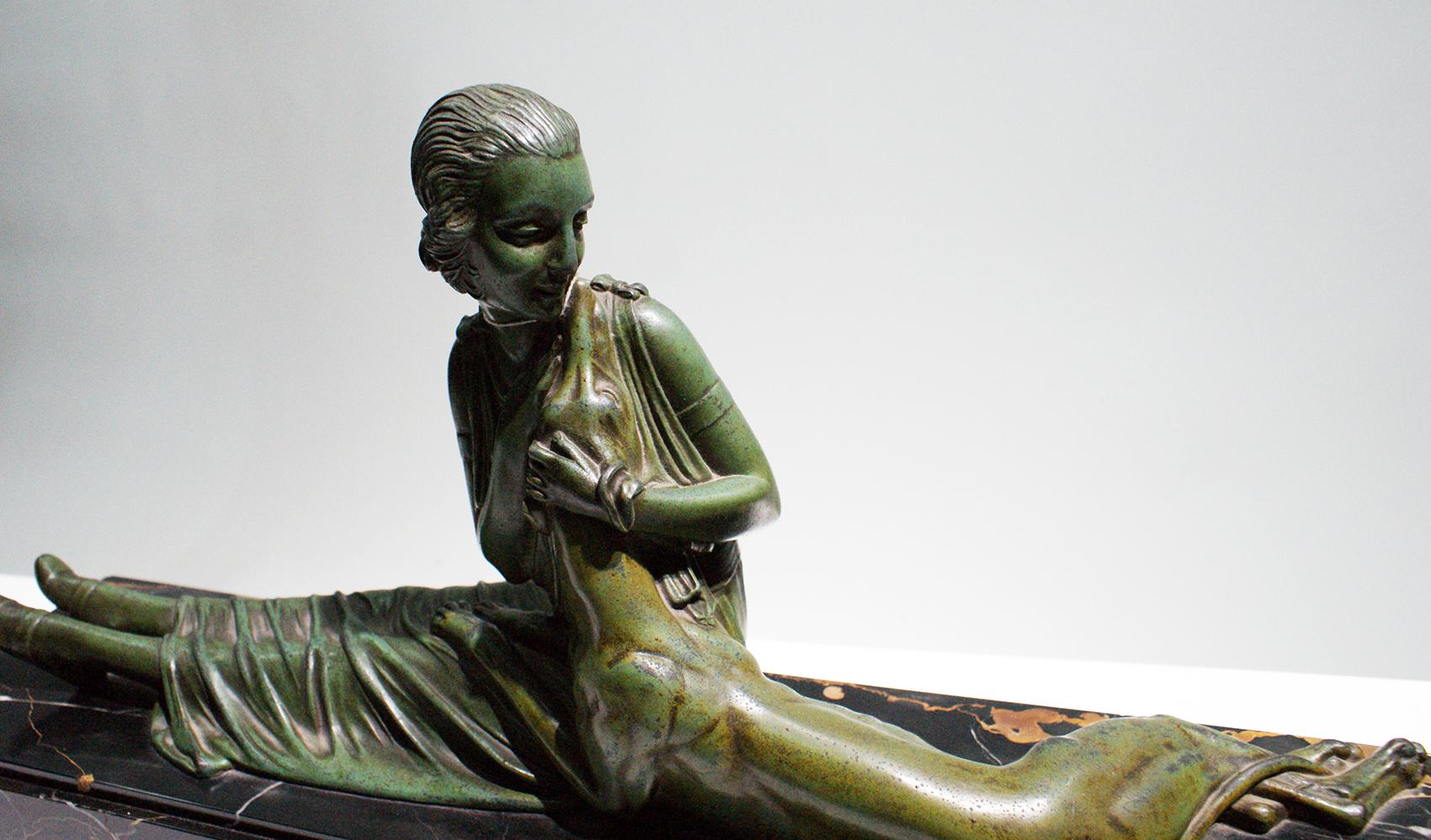 French “Elegant Lady” Stunning Large Art Deco Sculpture Signed by D.H Chiparus For Sale