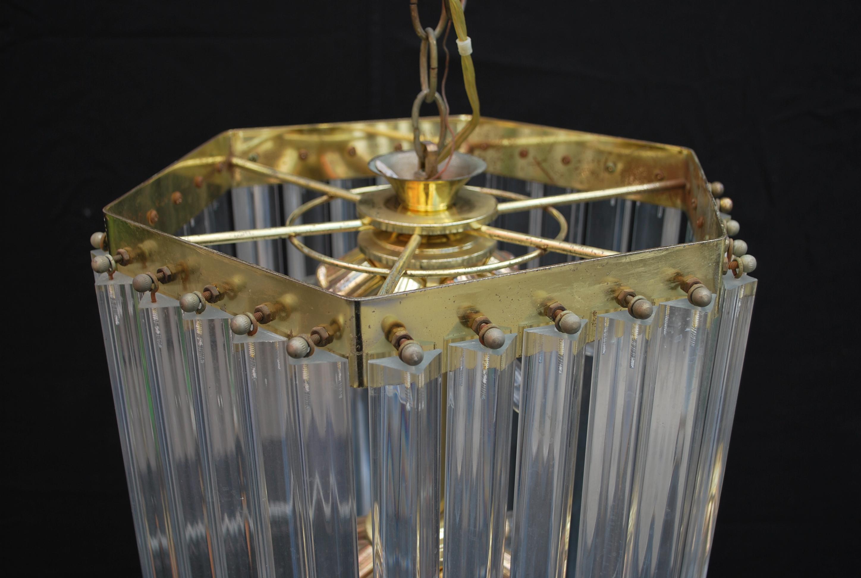 Elegant Large 1970's Lucite Ribbon Light In Good Condition For Sale In Los Angeles, CA