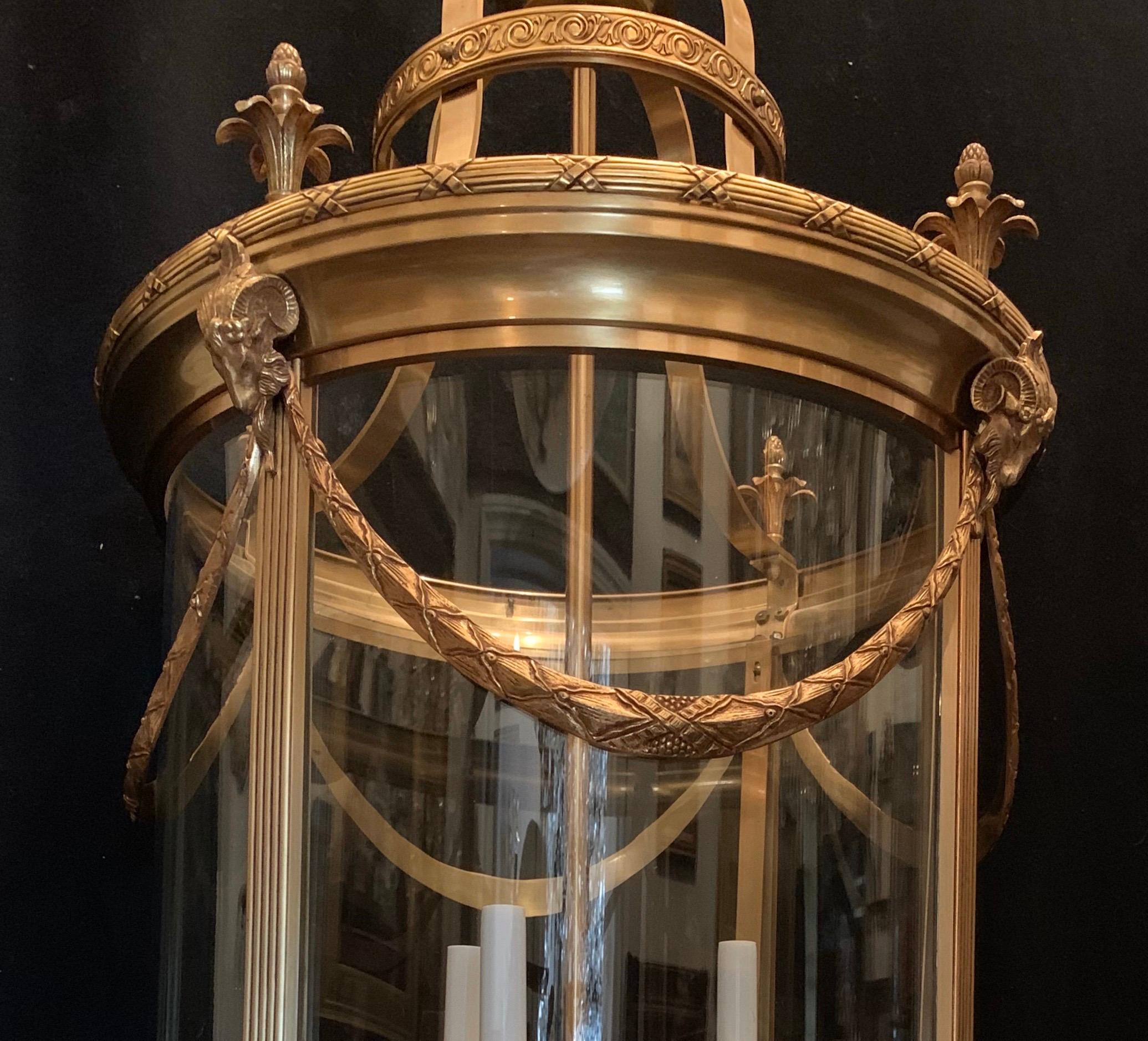 Elegant Large Bronze Louis XVI Neoclassical Lantern Fixture Curved Glass Panels In Good Condition In Roslyn, NY
