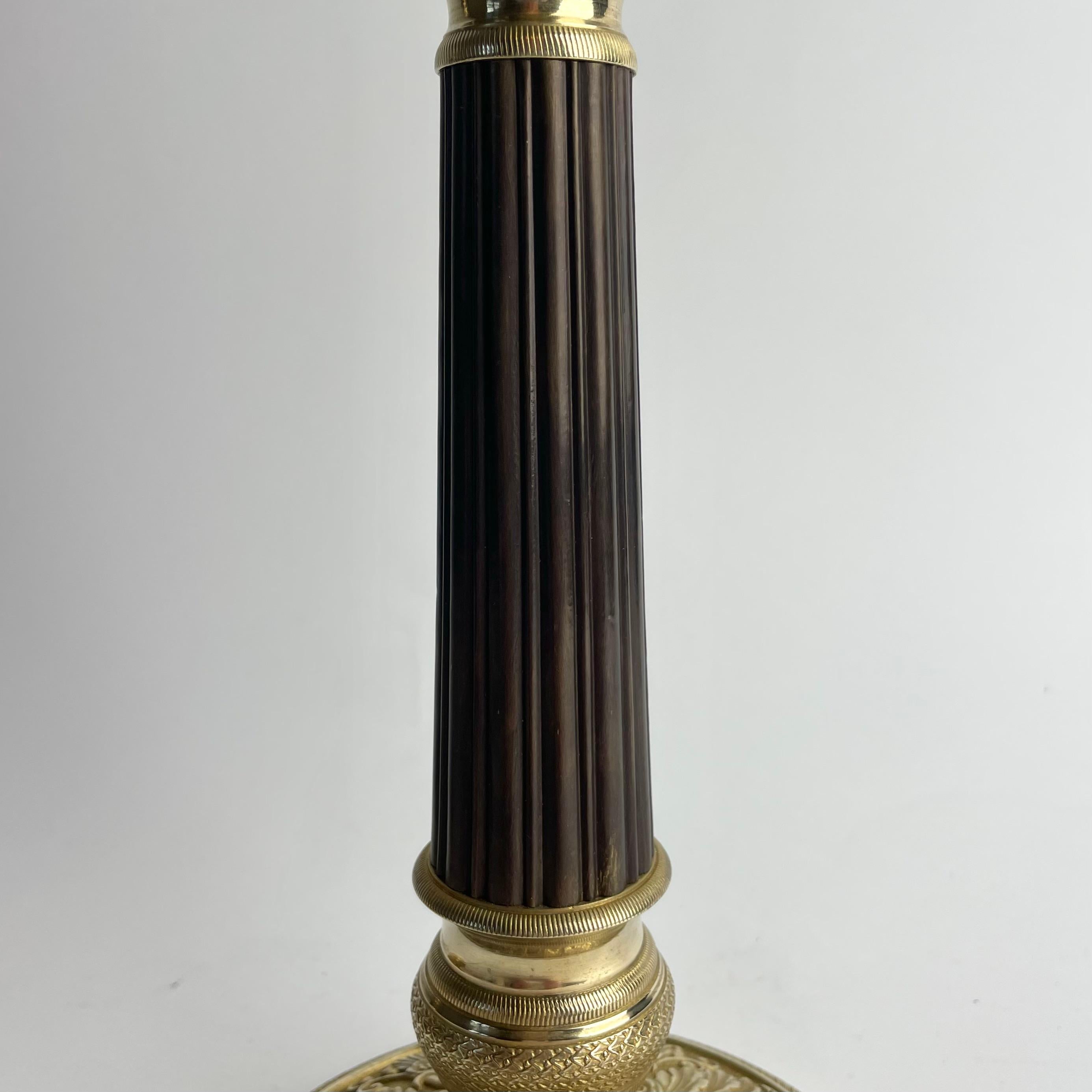 Elegant Large Empire Candlesticks in Gilt and Patinated Bronze, France, 1820s For Sale 1