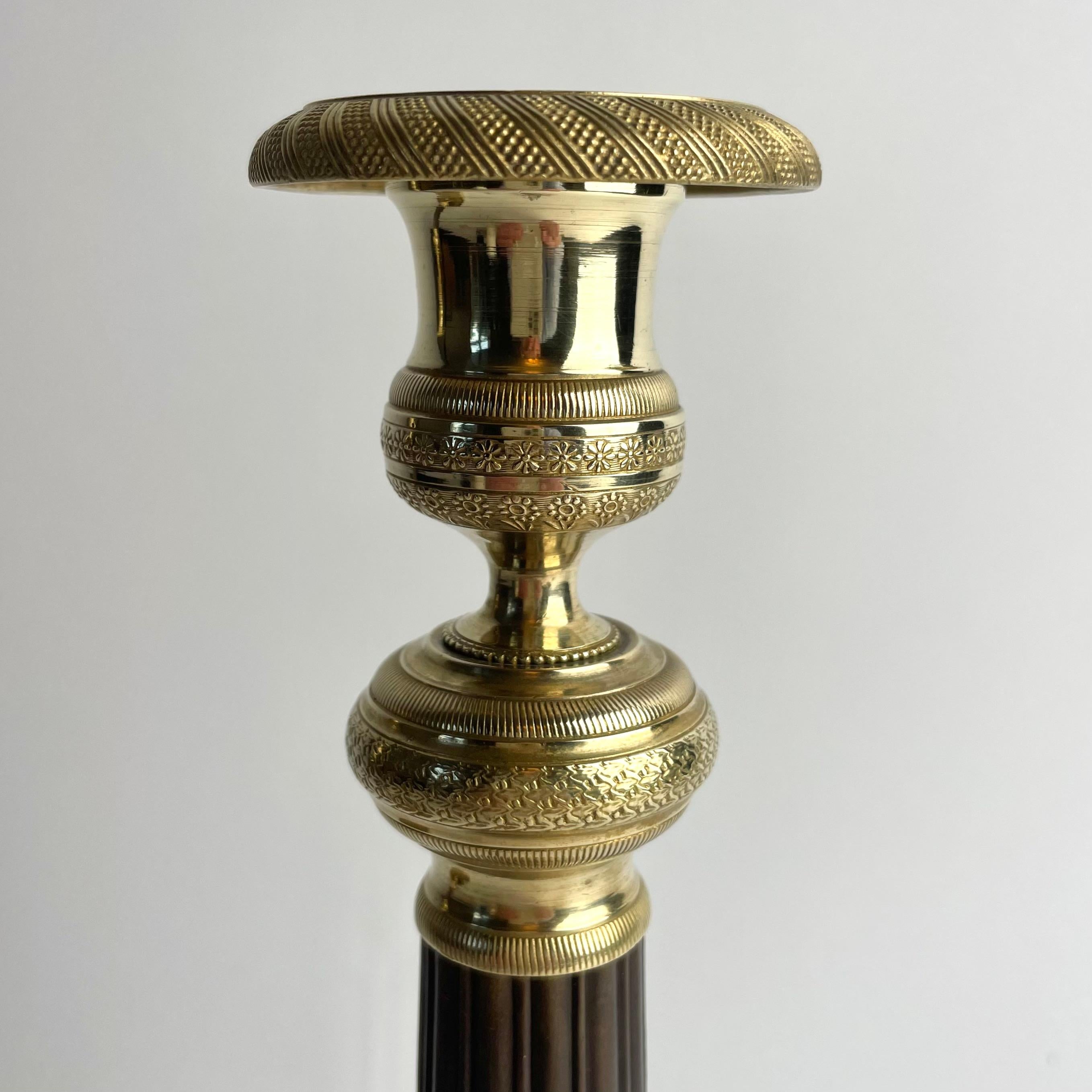 Elegant Large Empire Candlesticks in Gilt and Patinated Bronze, France, 1820s For Sale 2