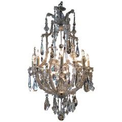 Elegant, Large Maria Teresa Antique Chandelier with 12-Light and Cut Crystals