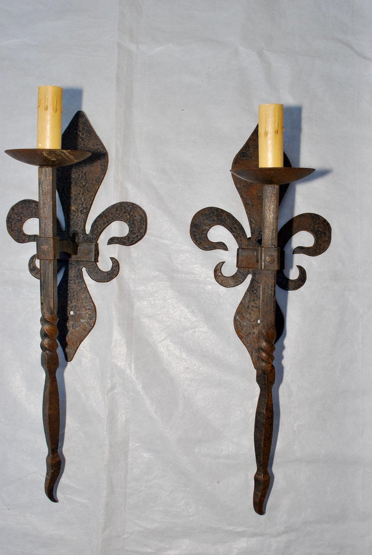 Hand-Crafted Elegant Large Pair of French Hands Made Wrought Iron Torchiere Sconces For Sale