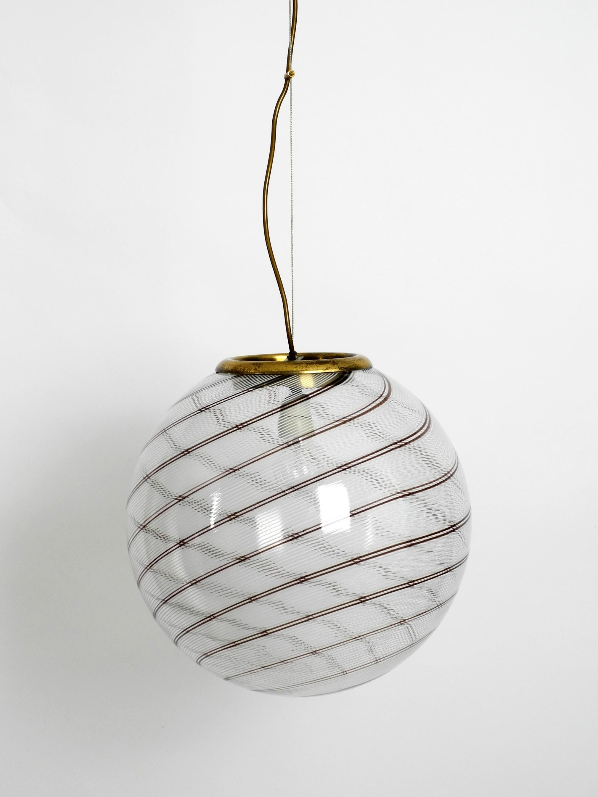 Elegant Large Tessuto Pendant Lamp by Massimo & Lella Vignelli for Venini, 1970s 7