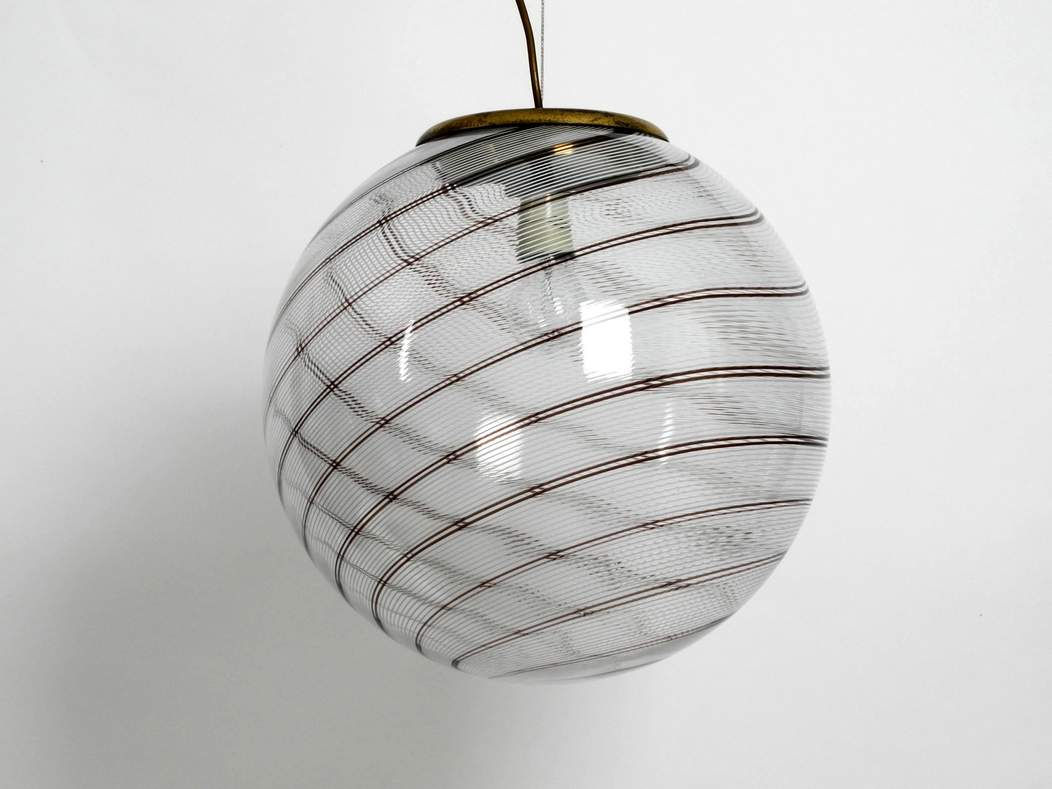 Elegant Large Tessuto Pendant Lamp by Massimo & Lella Vignelli for Venini, 1970s In Good Condition In München, DE