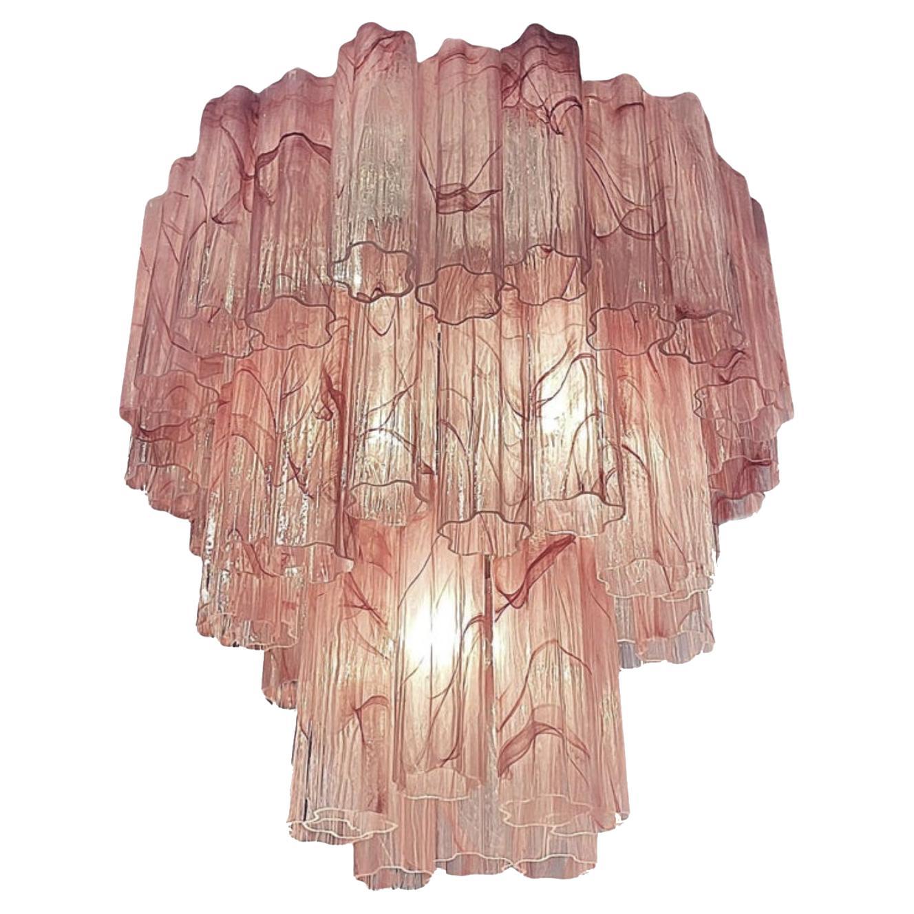 Großer dreistöckiger Muranoglas-Röhren-Kronleuchter aus rosa Alabaster