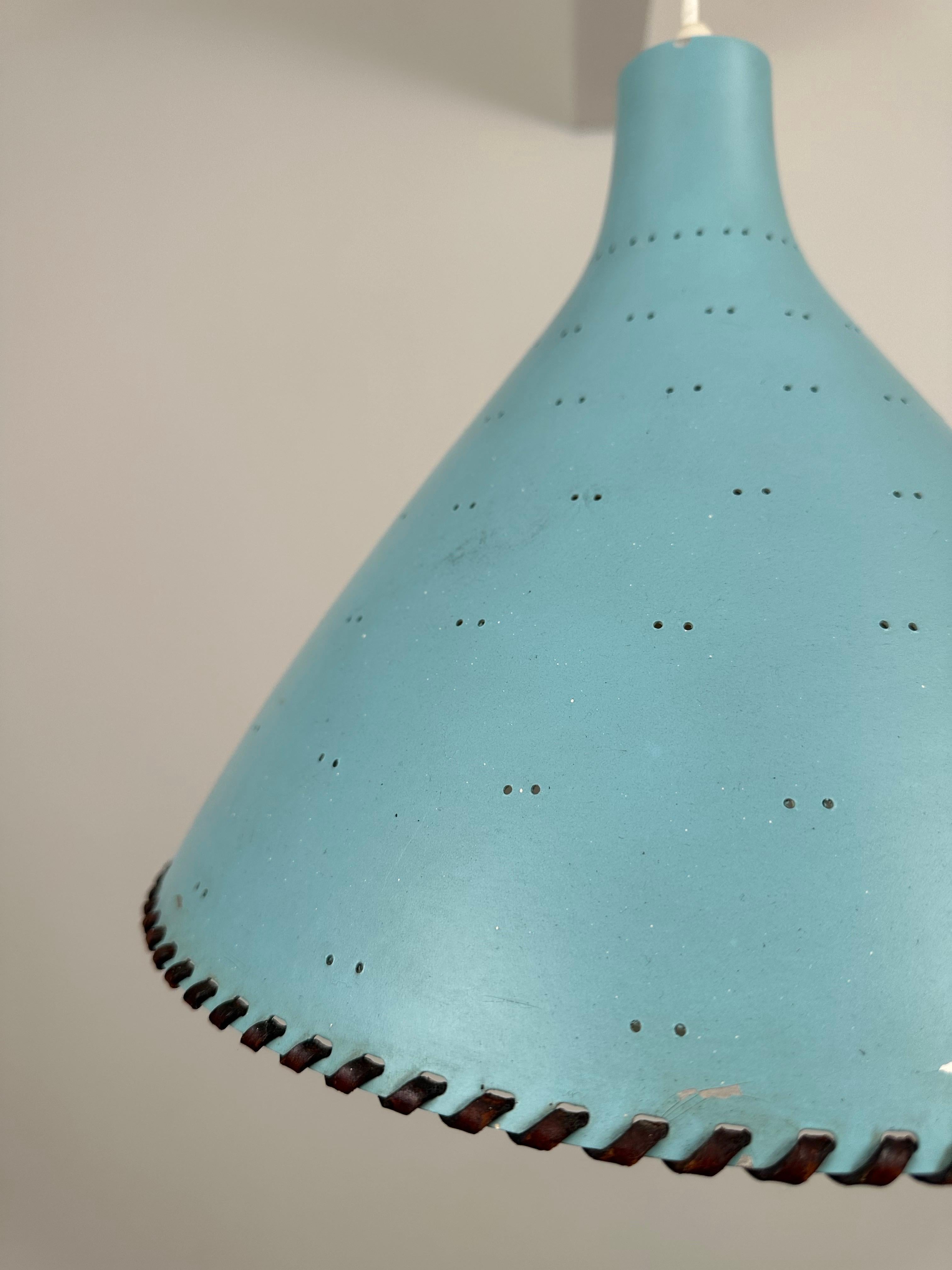 Elegant Light Blue Pendant by Paavo Tynell - 1940's In Good Condition For Sale In Espoo, FI