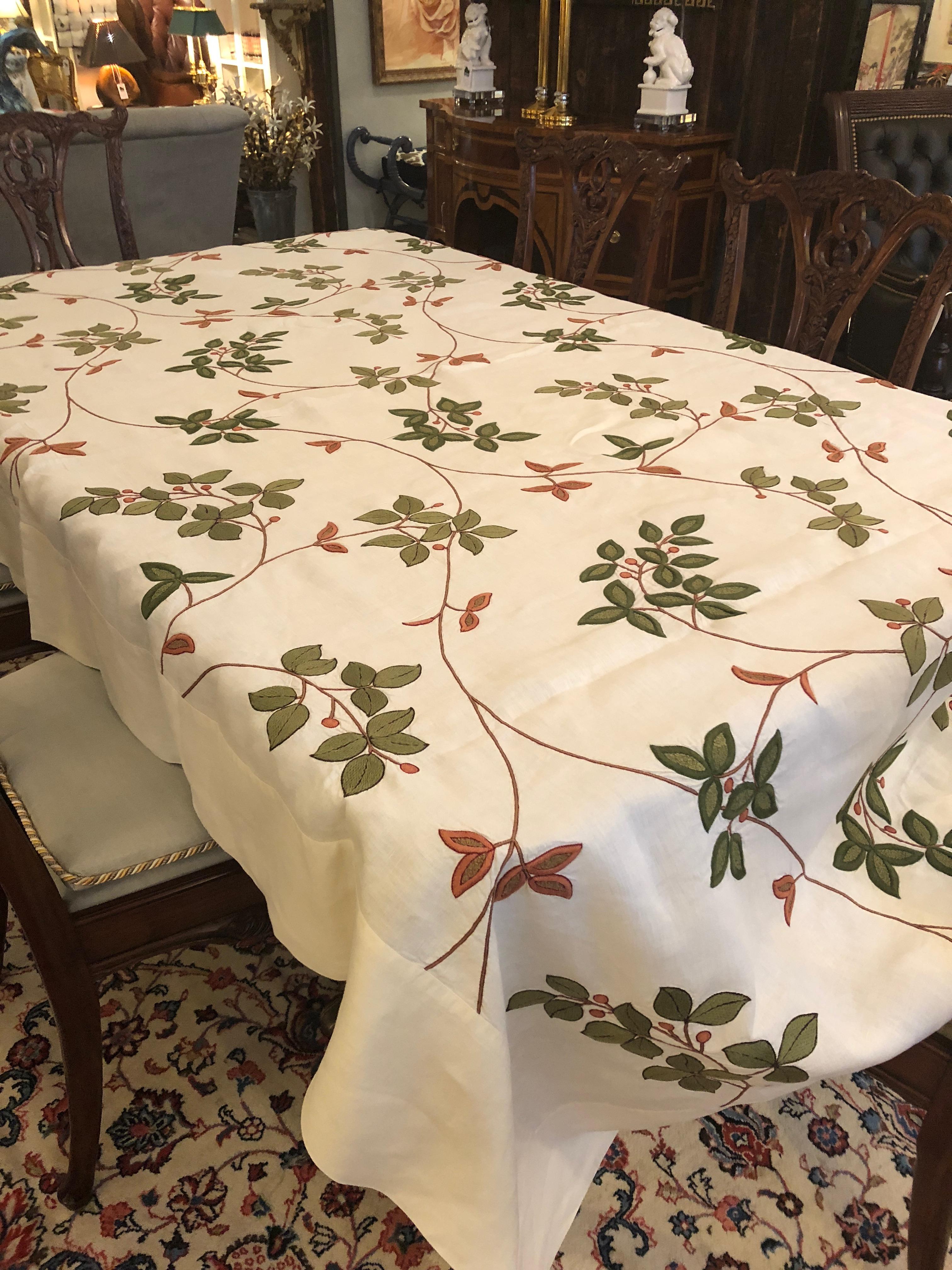 Elegant Linen and Hand Embroidered Table Cloth 1