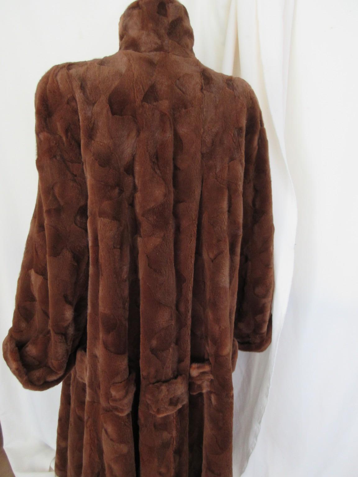 Elegant Long Mink Fur Coat Full Lenght in vendita 3