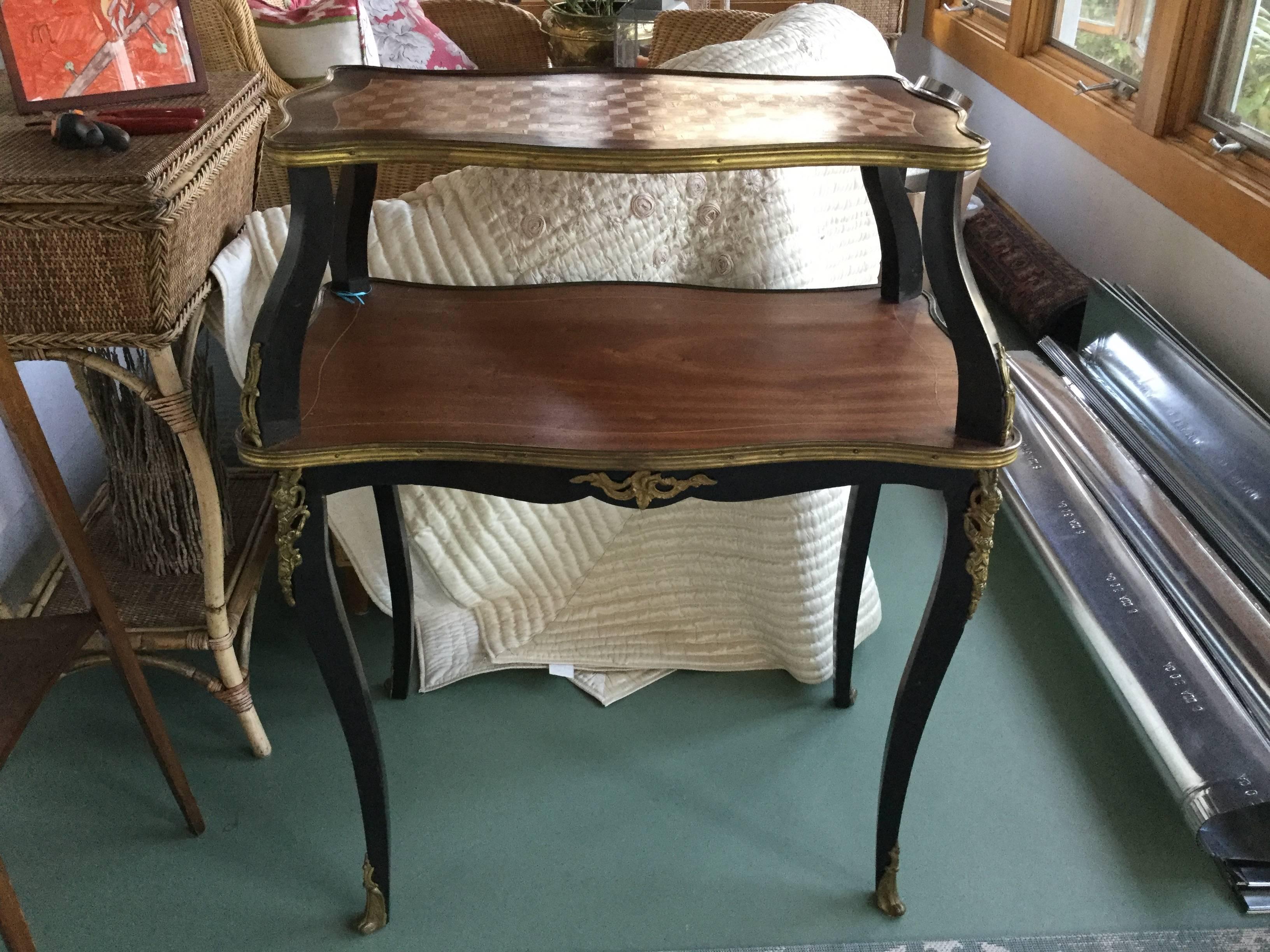 Elegant Louis XV Style Two-Tier Walnut Parquet Top Side Table In Good Condition For Sale In Hopewell, NJ