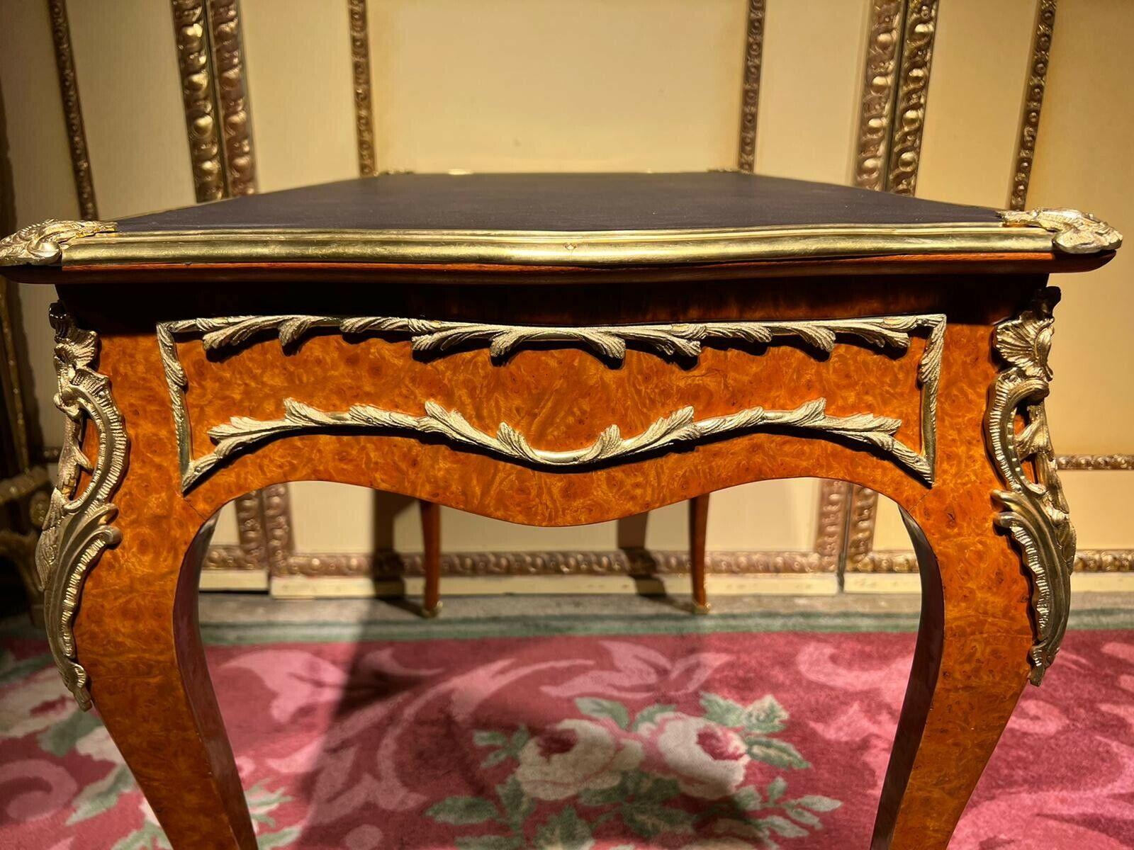 Elegantes antikes Louis XV Stil Furnier Dame Bureau Plat / Schreibtisch im Angebot 4