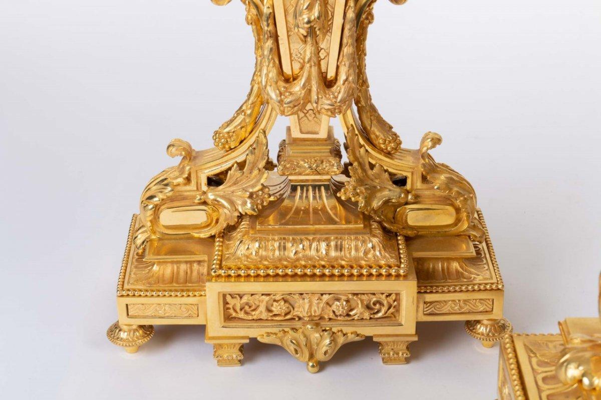 Elegant Louis XVI Style Gilt Bronze Fireplace Trim In Good Condition In Saint-Ouen, FR