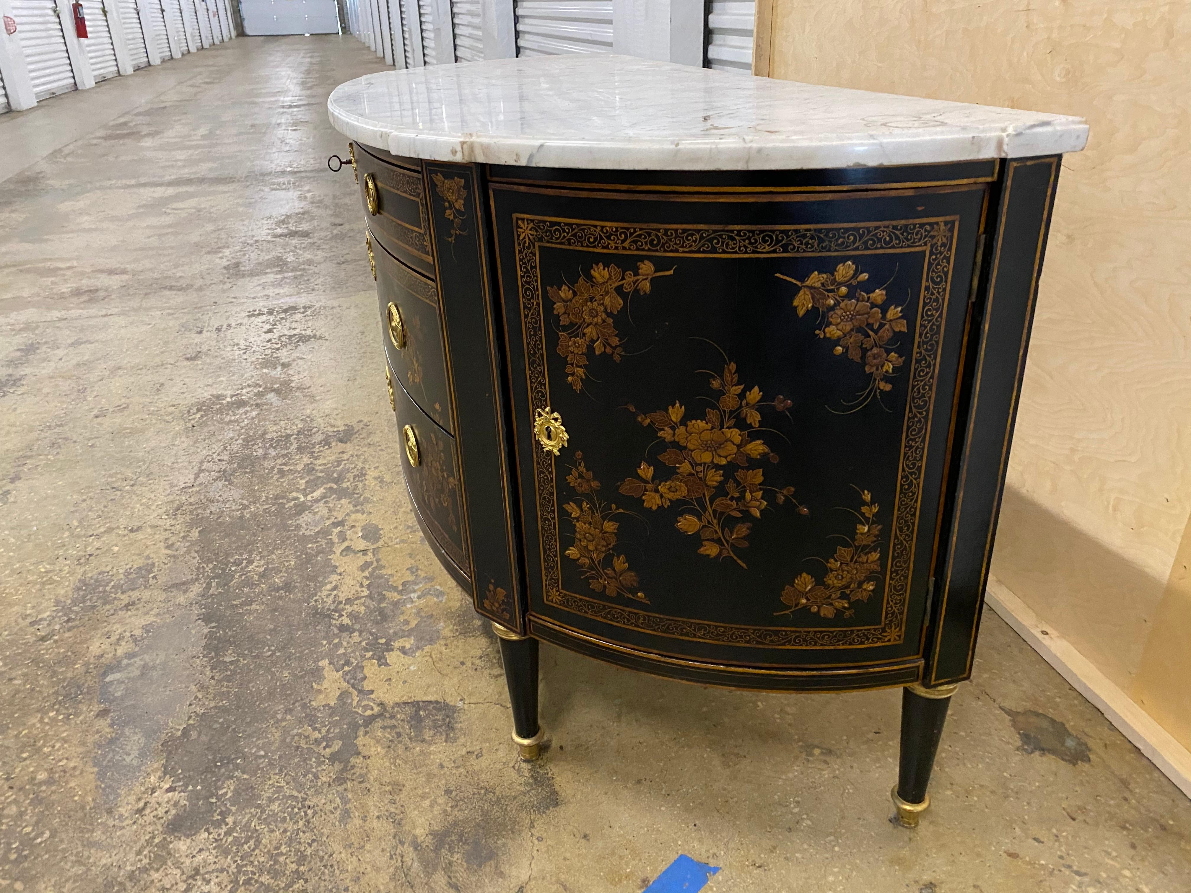 Elegant Louis XVI Style Japanned Lacquered  Demi Lune Commode by Maison Krieger In Good Condition For Sale In Montreal, QC