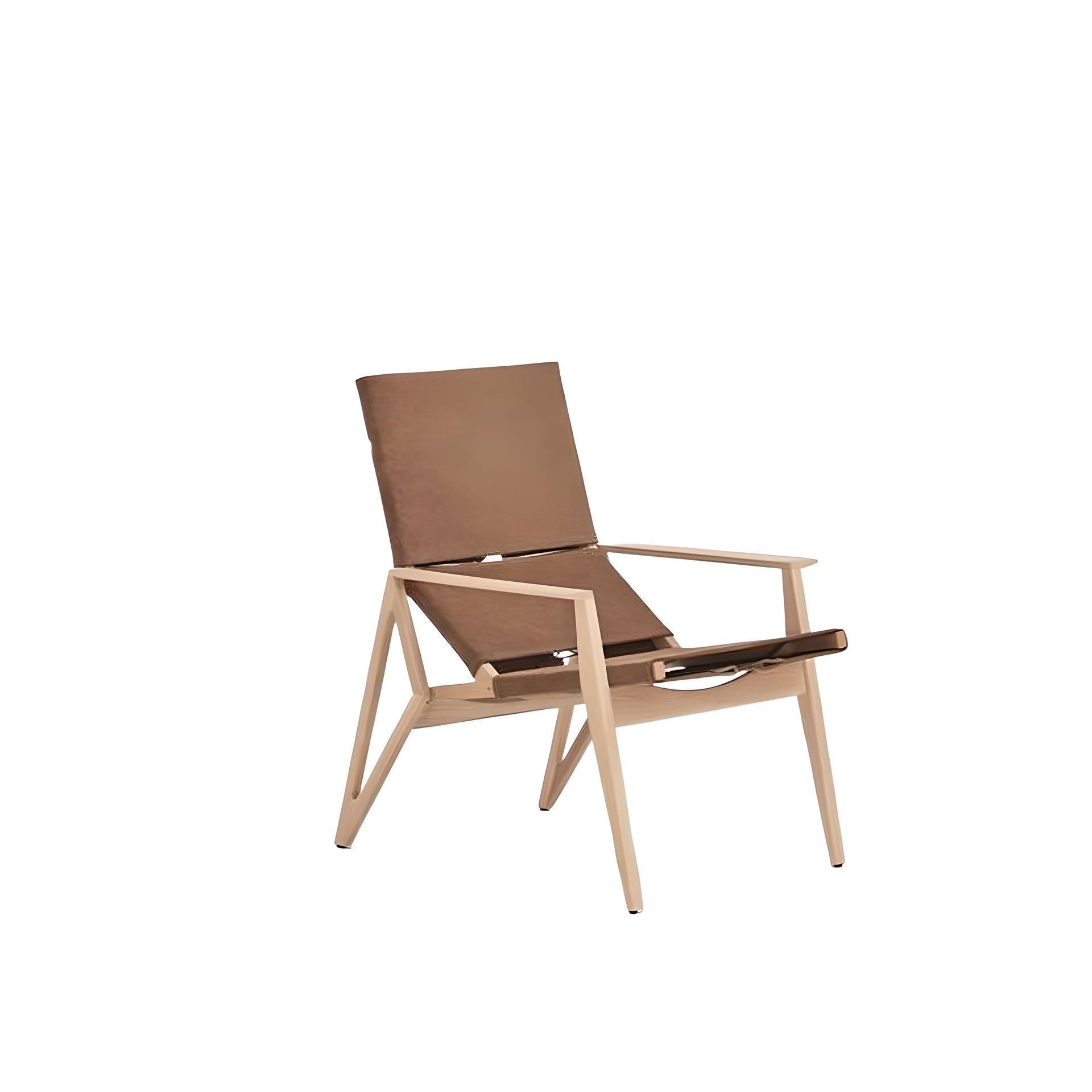 Spanish Elegant Lounge Chair with Handcrafted Leather Upholstery For Sale