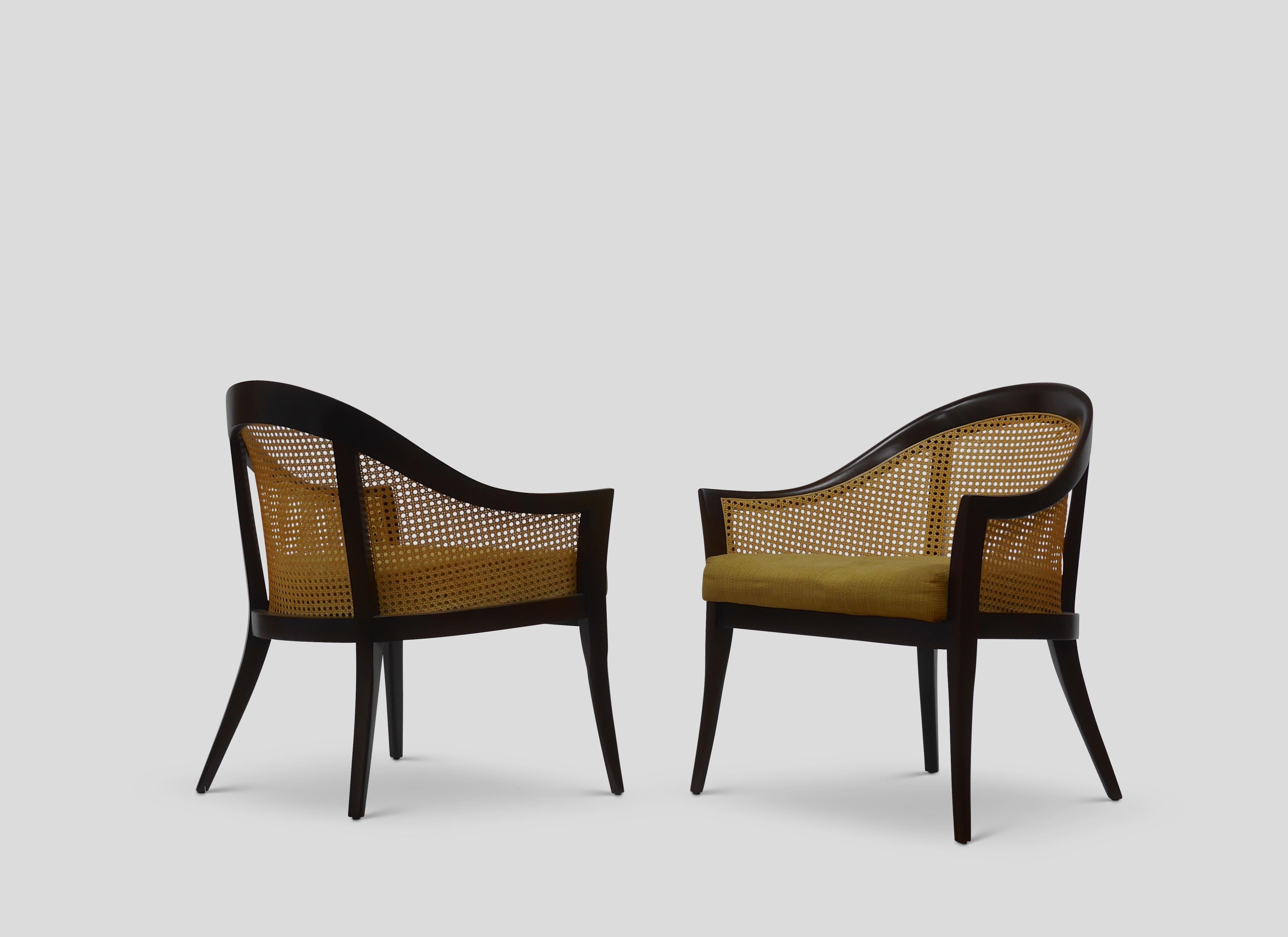 Pair of sculptural, elegant lounge chairs No. 915 in mahogany with Indian cane backs and upholstered seats by Harvey Probber, American 1950s.
Refinished and re caned. Price quoted includes re upholstery with client's material.

Measures: H 29.5