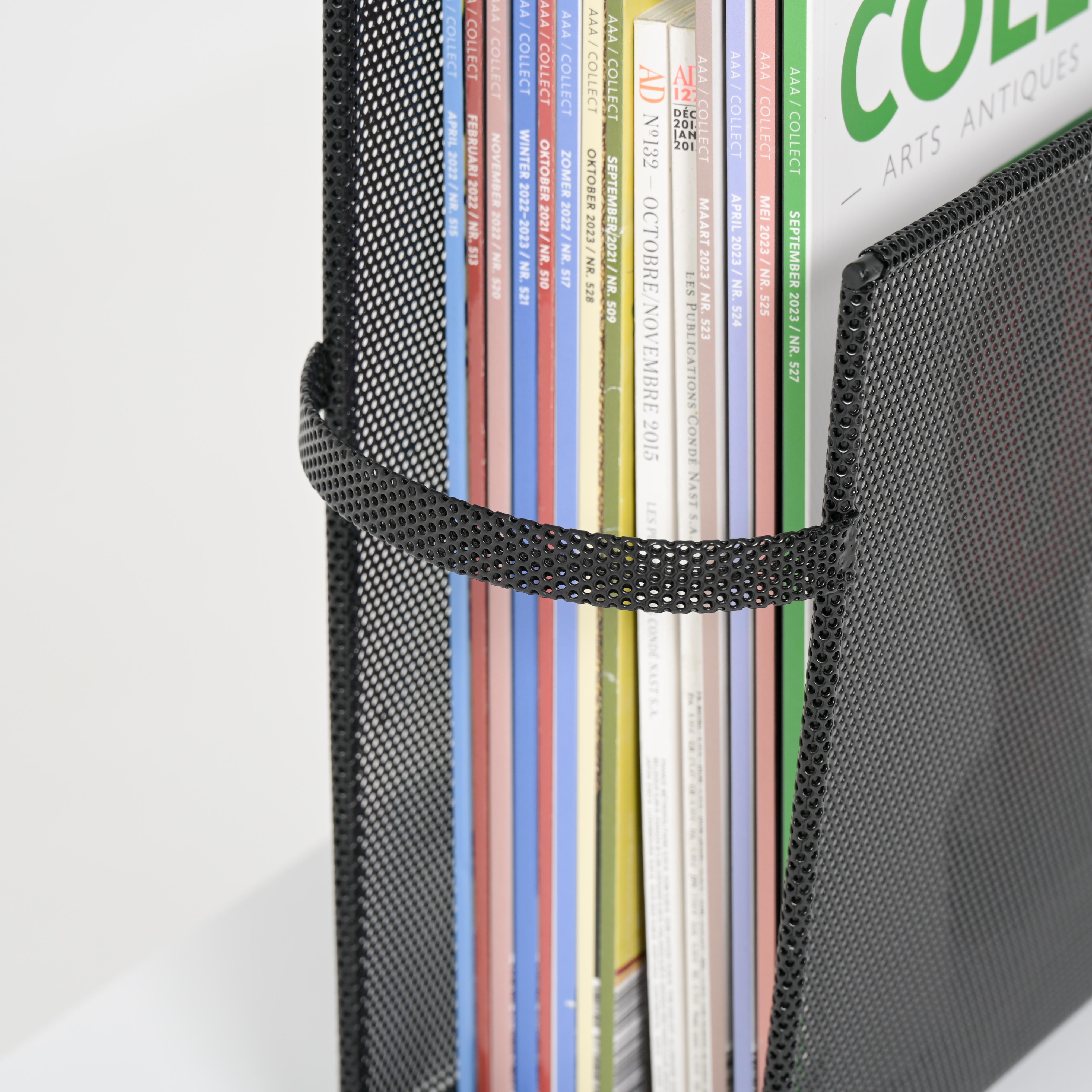 Elegant Magazine Stand by Mathieu Matégot for Artimeta en vente 14