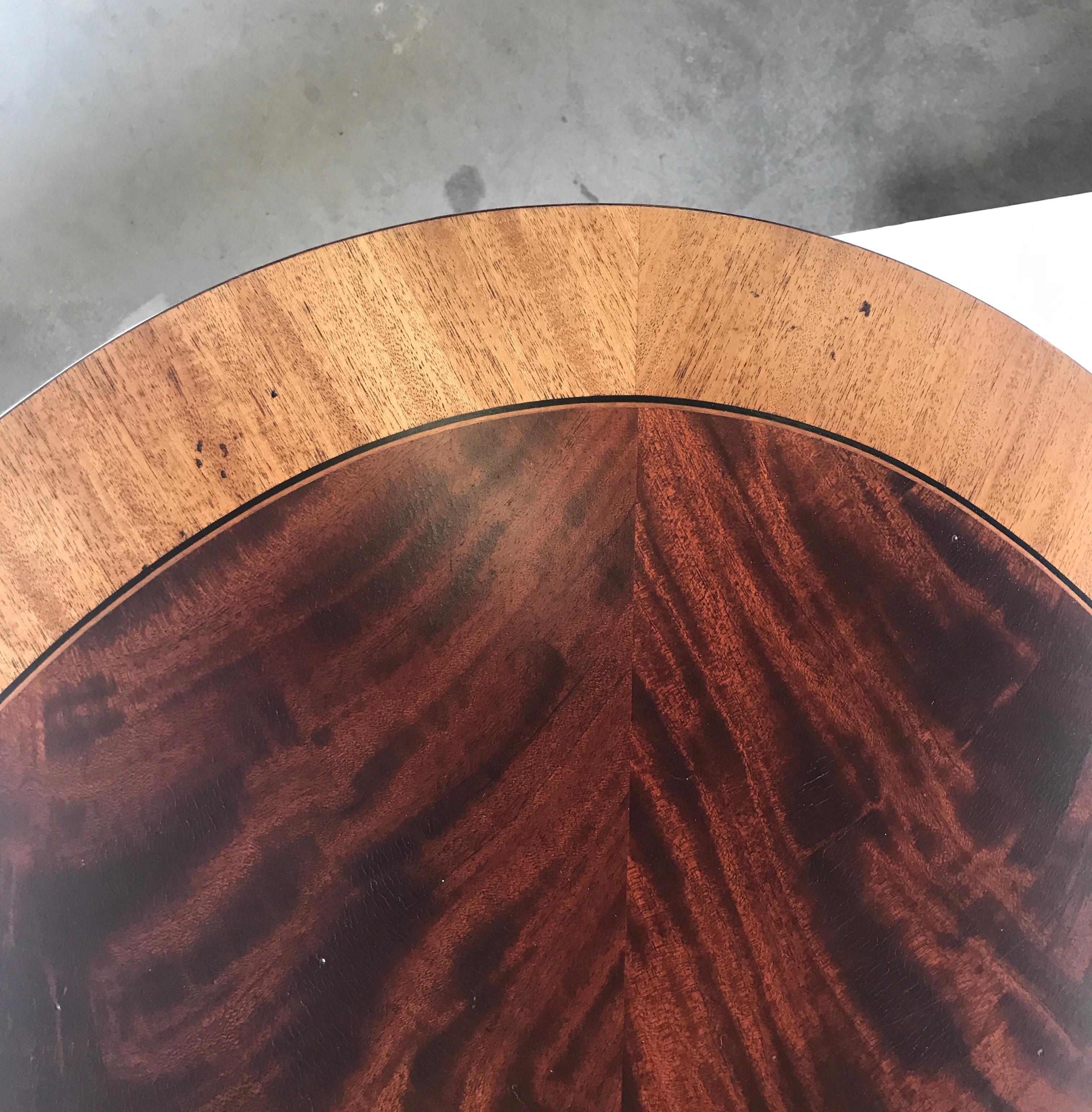 Elegant Mahogany and Satinwood Oval Cocktail Table 4
