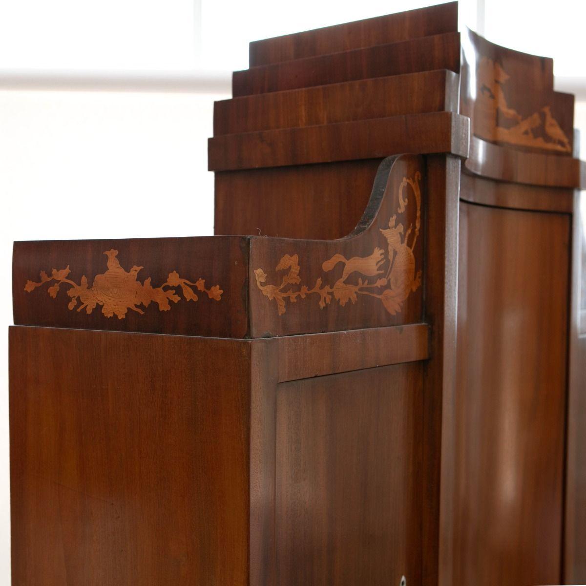 Elegant Mahogany Empire Secretary Desk with Satinwood Intarsia For Sale 1