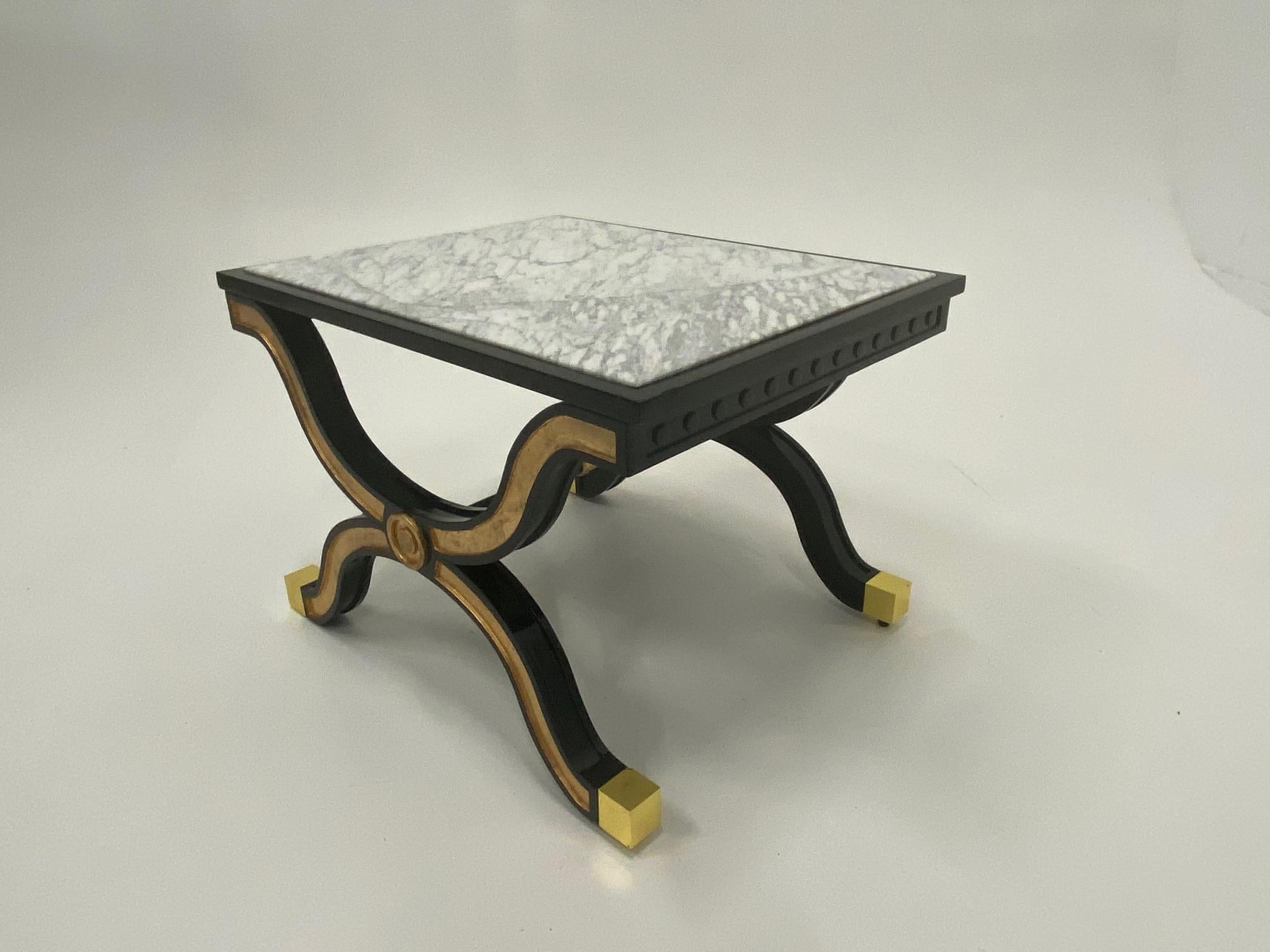 Mid-20th Century Elegant Maison Jansen Ebonized and Gilded End Table with Marble Top