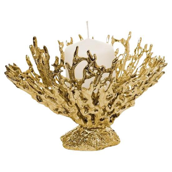 Elegante Votivo Maris: Portavelas de latón pulido inspirado en el diseño del coral del océano en venta