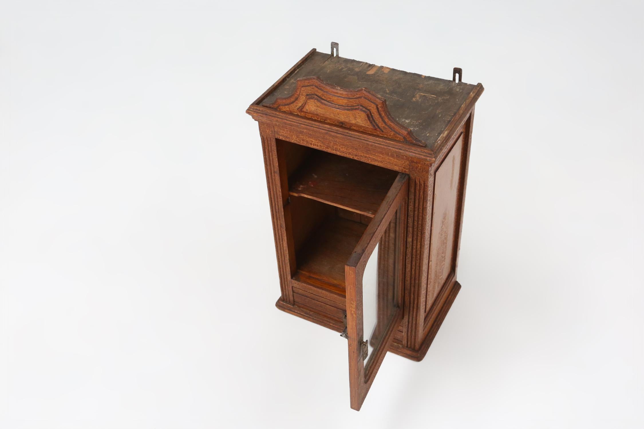 Early 20th Century Elegant medicine or shaving cabinet, France ca. 1900 For Sale