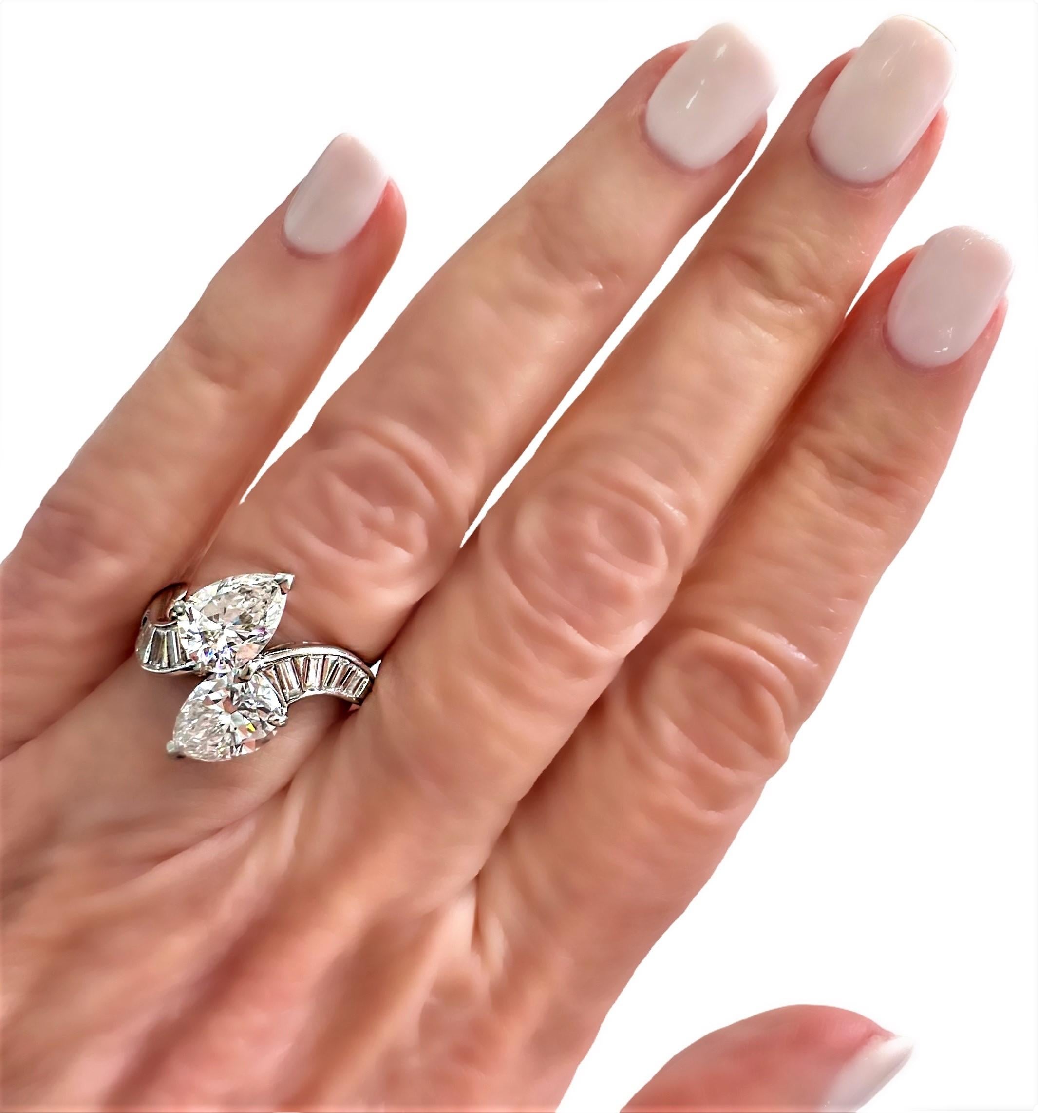 Elegant Mid-20th Century Bypass Ring of E Color VS1 Clarity Pear Shape Diamonds 7