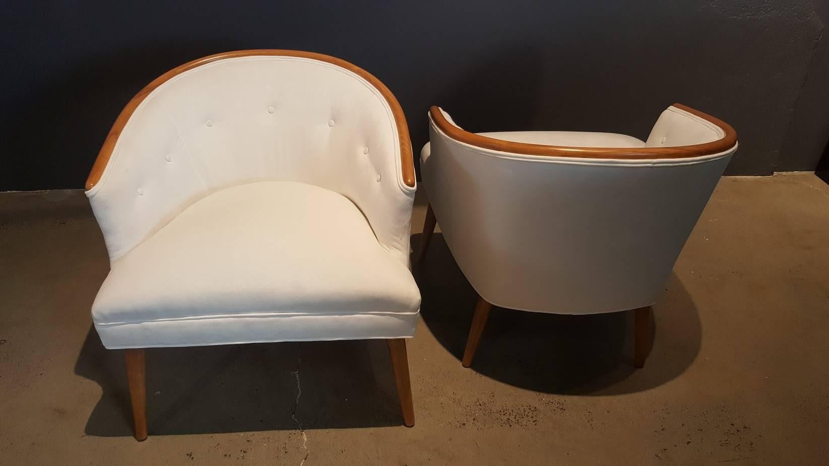 Elegant Mid Century Armchairs in Mahogany & Velvet, Style of Harvey Probber In Excellent Condition In New York, NY