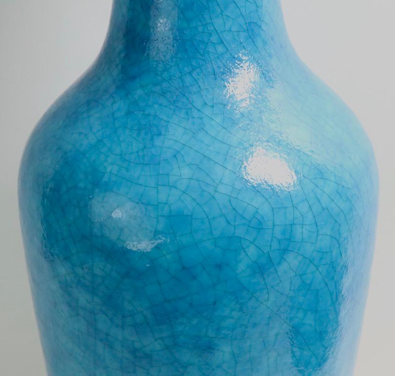 American Elegant Mid Century Blue Craquelure Glaze Table Lamp