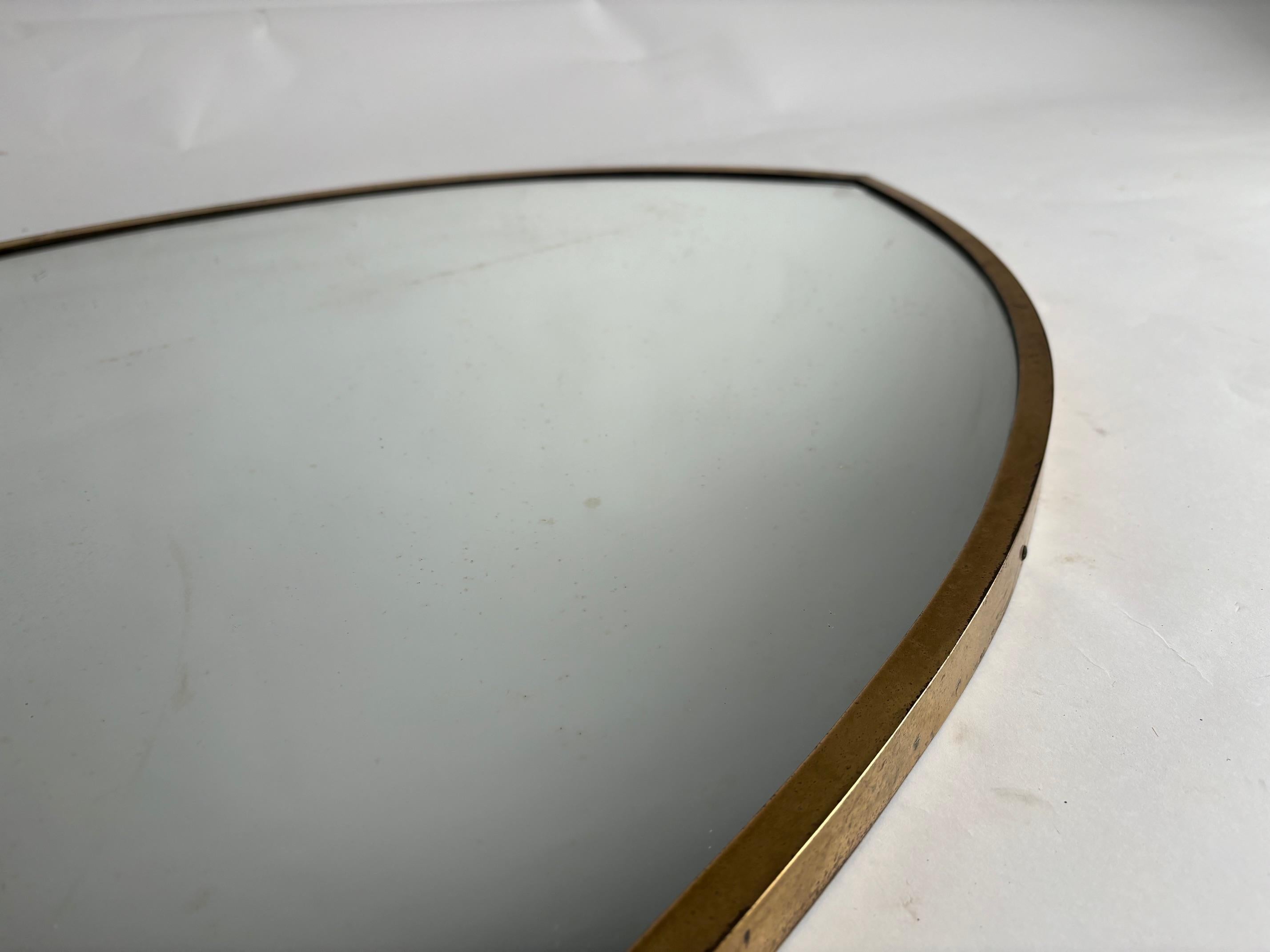 Mid-Century Modern Elegant Mid-Century Brass wall mirror, Gio Ponti Style, Italy For Sale