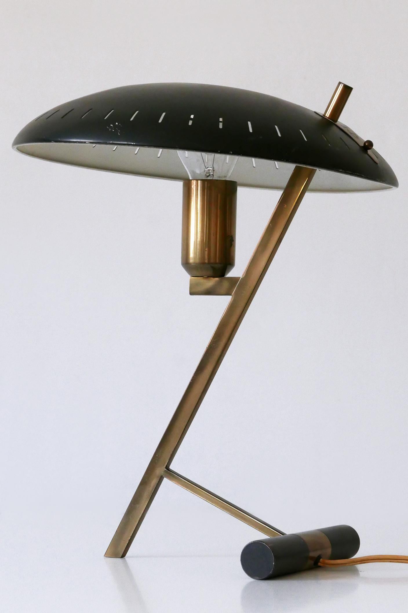 Néerlandais Elegance de la lampe de table 