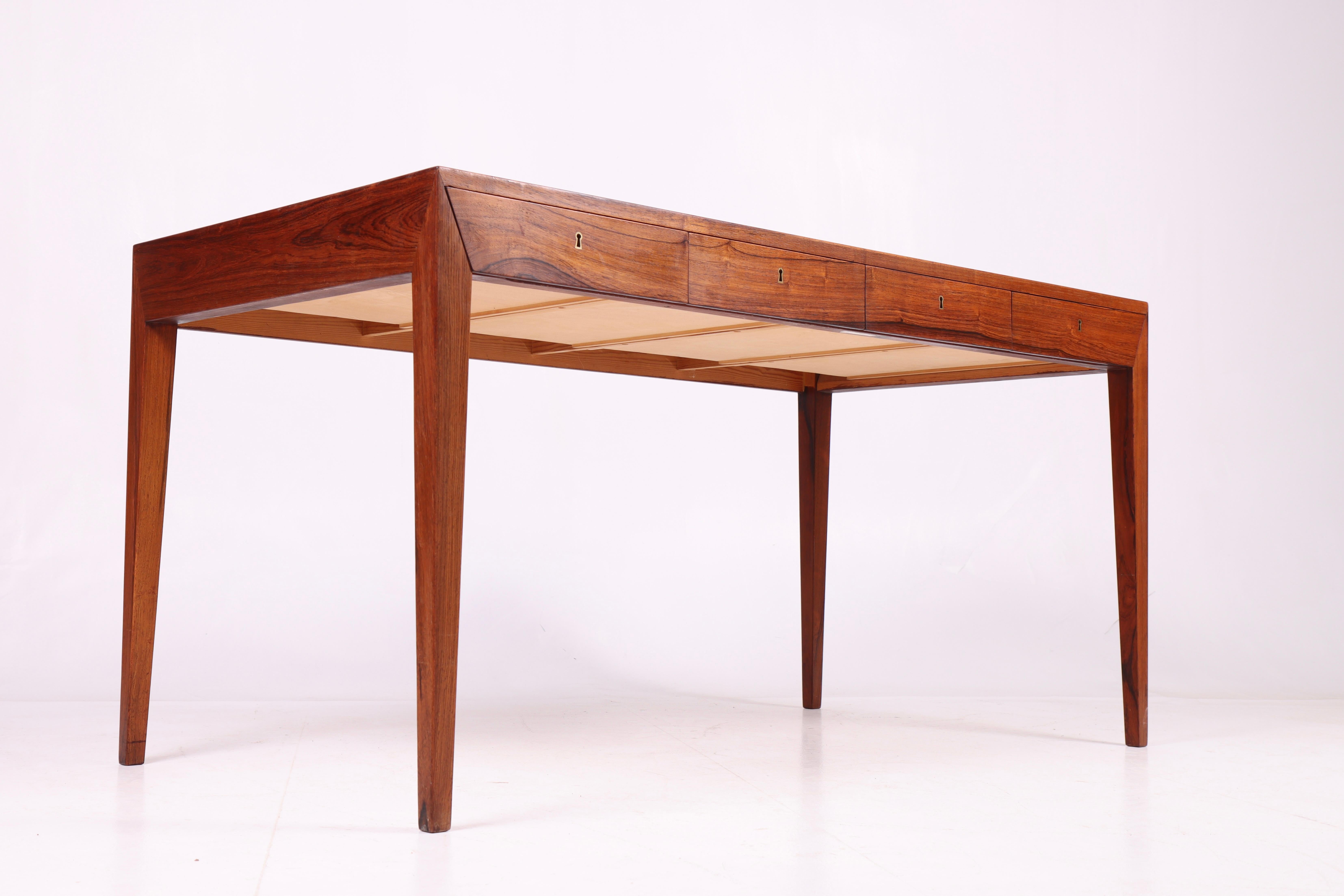 Mid-20th Century Elegant Mid-Century Desk Designed by Severin Hansen Jr. 1950s For Sale