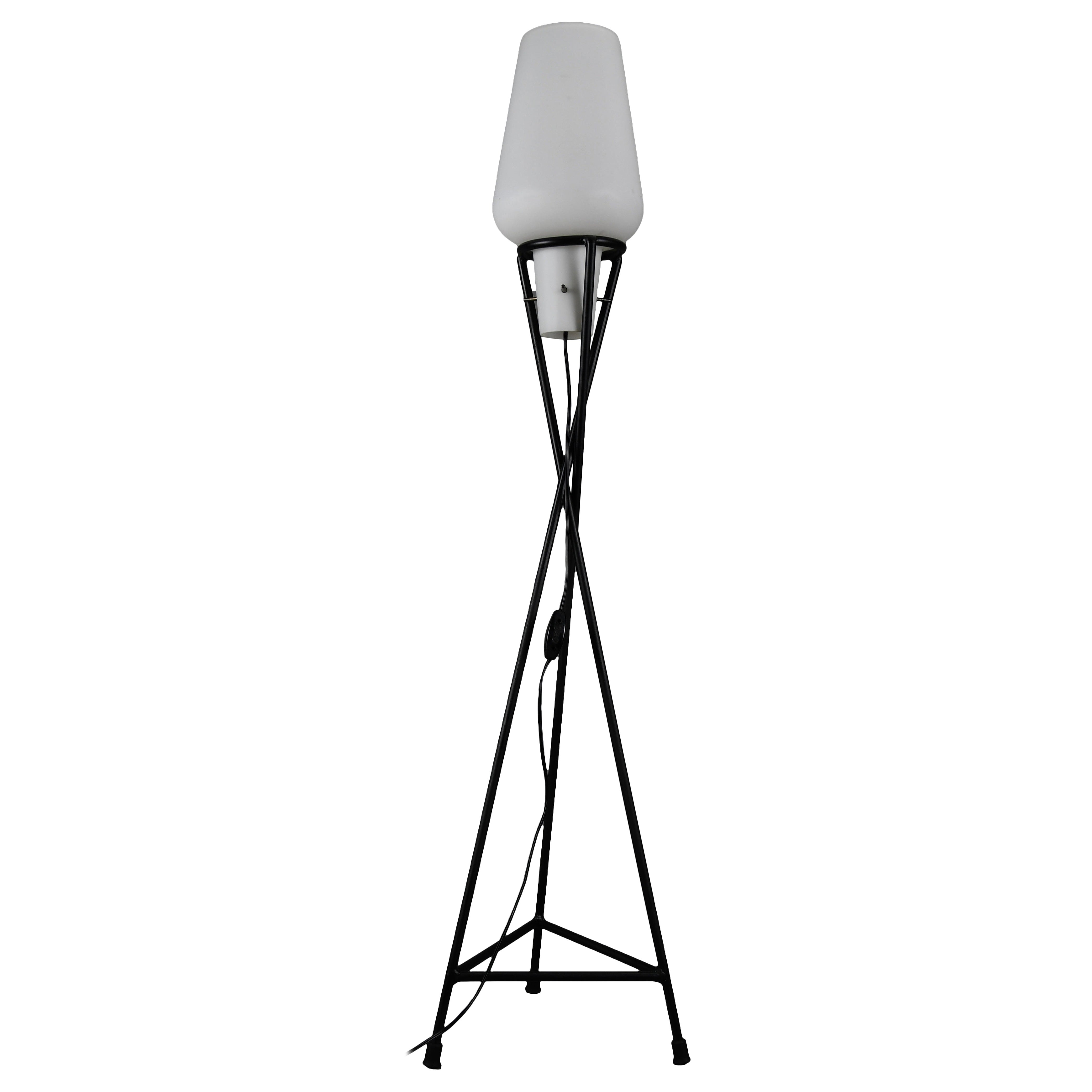 Elegant Mid-Century Floor Lamp – Black Painted Iron Lamp with Milk-Glass Shade For Sale