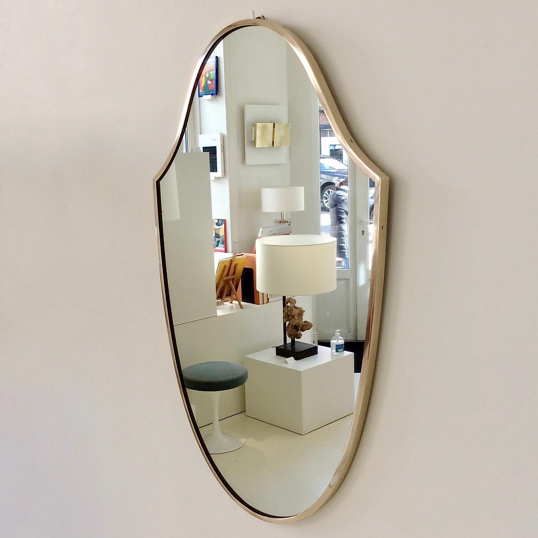 Mid-Century Modern Elegant Mid-Century Italian Brass Mirror, 1950s