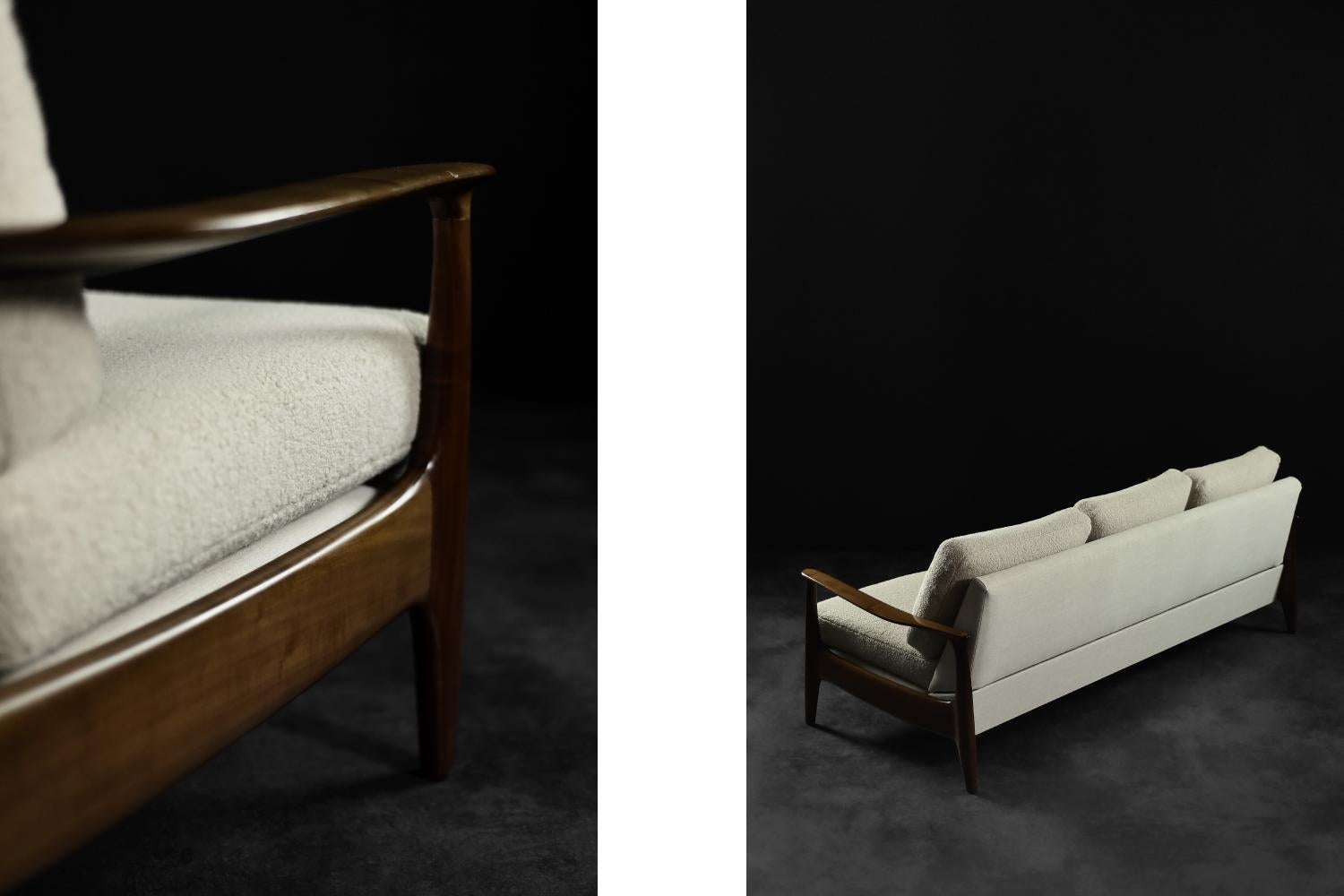 Elegantes 3-sitziges Teakholz-&Boucle-Sofa und Tagesbett von Eugen Schmidt, Moderne der Mitte des Jahrhunderts im Angebot 10