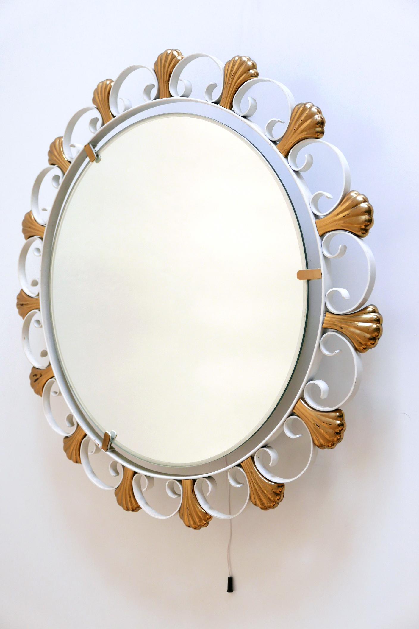 Elegant Mid-Century Modern Backlit Wall Mirror by Hillebrand, 1960s, Germany For Sale 1