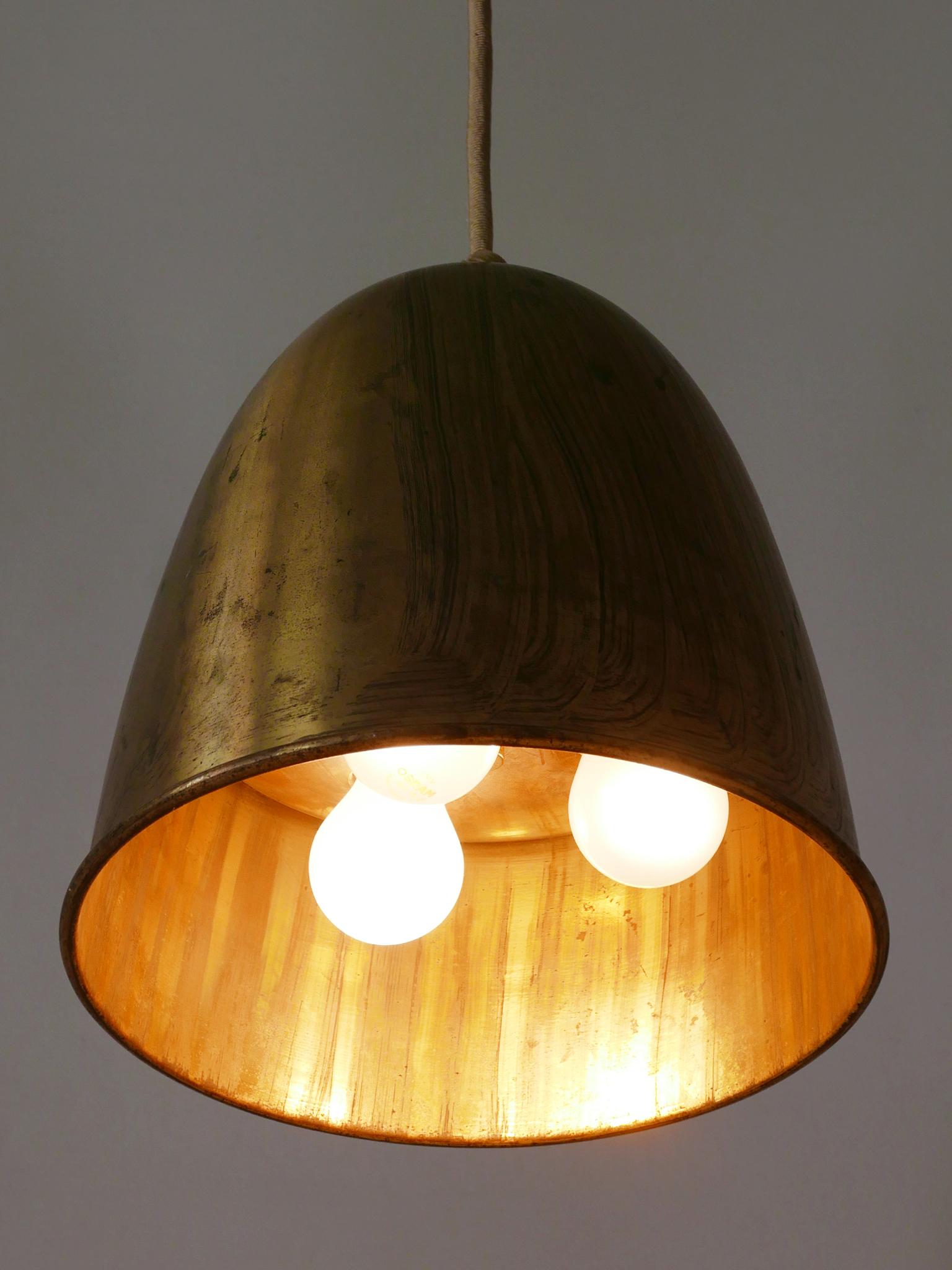 Eleganza della lampada a sospensione in ottone della metà del secolo scorso Germania anni '50 in vendita 6