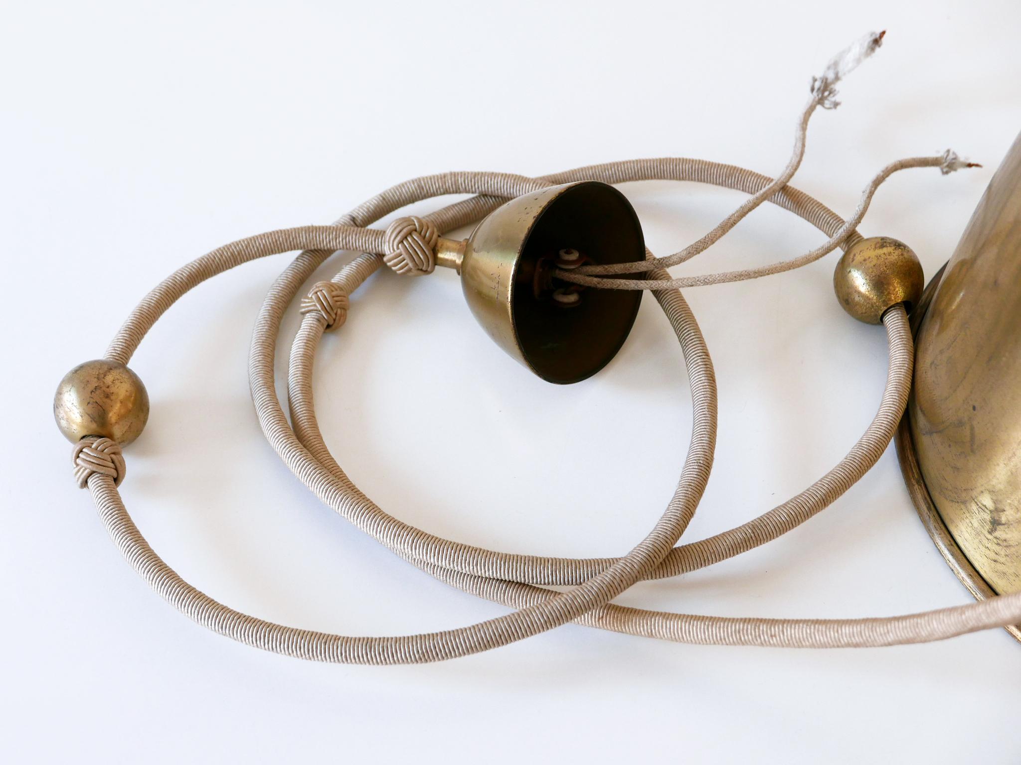 Eleganza della lampada a sospensione in ottone della metà del secolo scorso Germania anni '50 in vendita 13