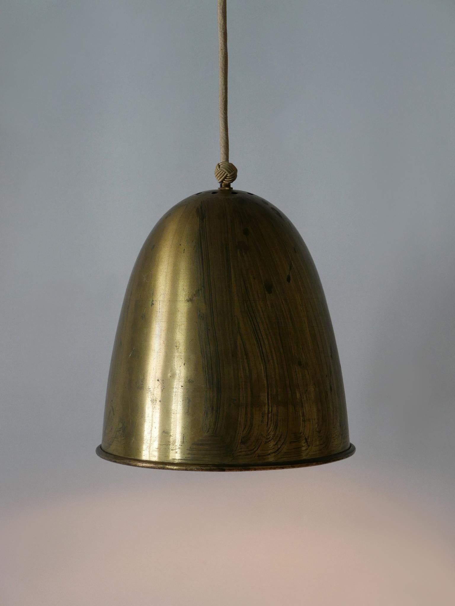 Mid-Century moderno Eleganza della lampada a sospensione in ottone della metà del secolo scorso Germania anni '50 in vendita