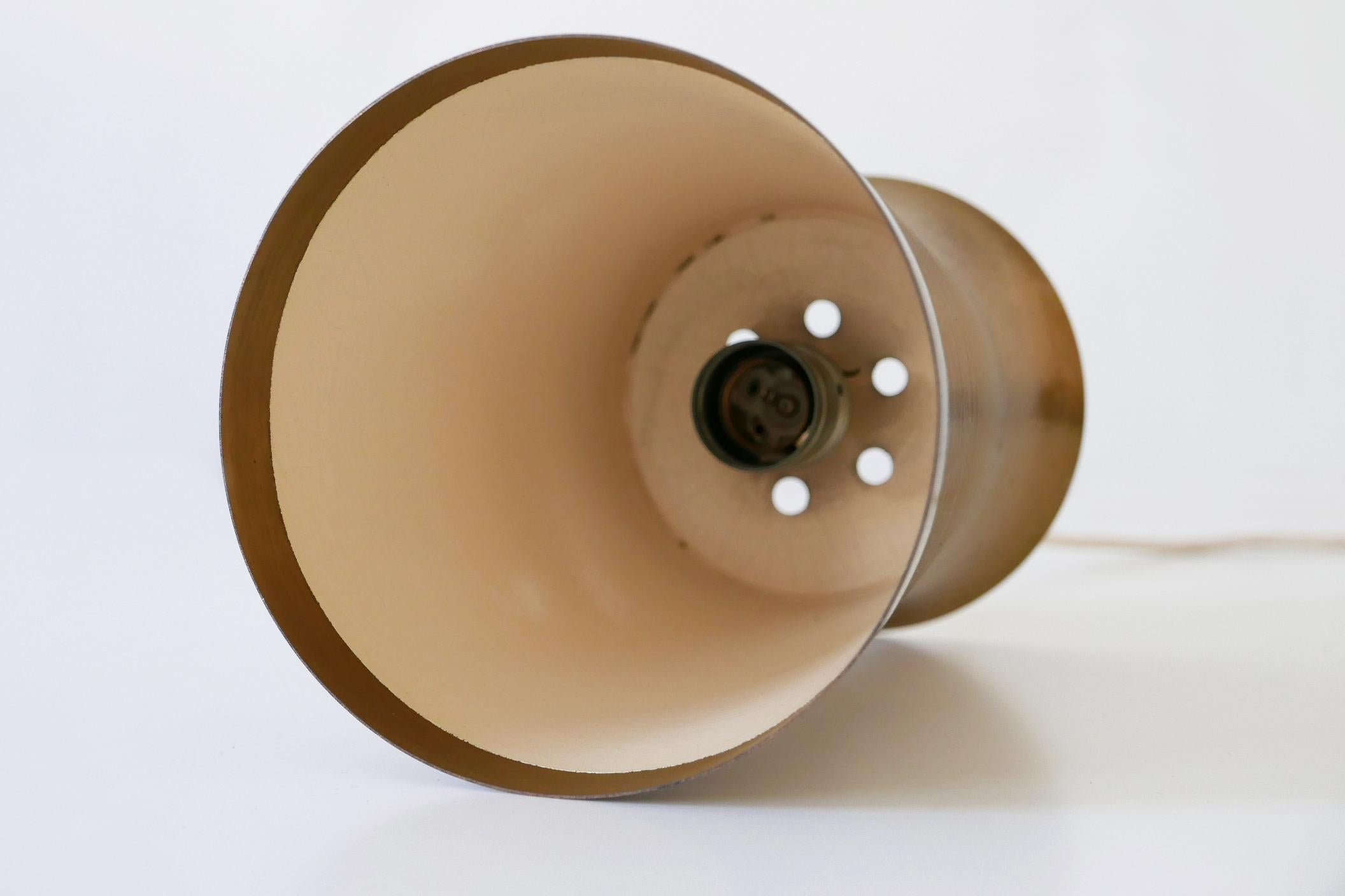 Eleganti lampade a sospensione in ottone della modernità di metà secolo, anni '50, Germania in vendita 13
