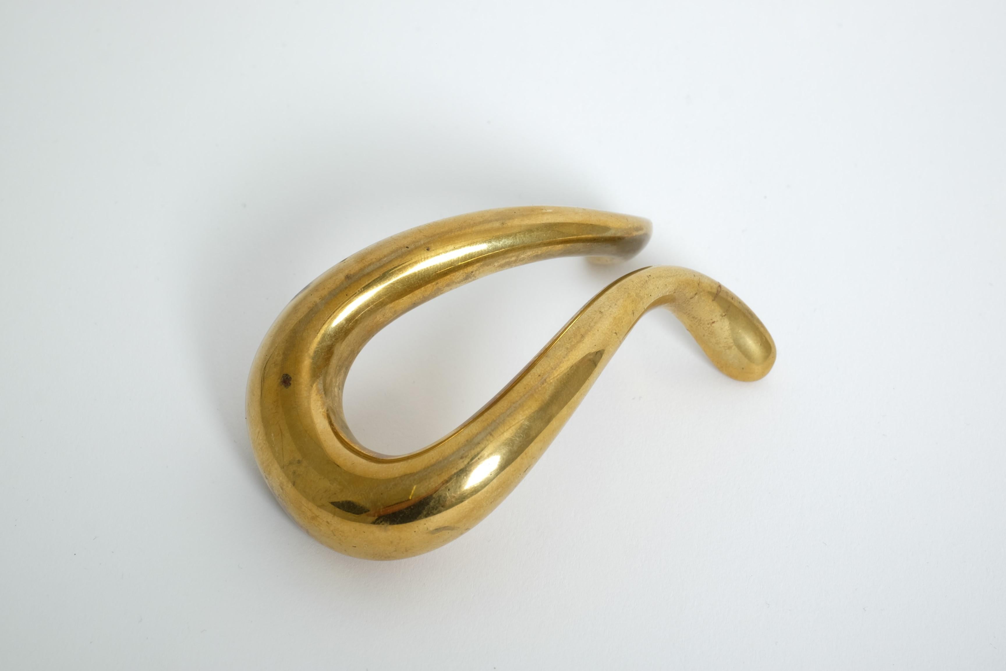 Elegant Mid Century Modern Brass Pipe Holder By Carl Auböck, Austria 1950s For Sale 10