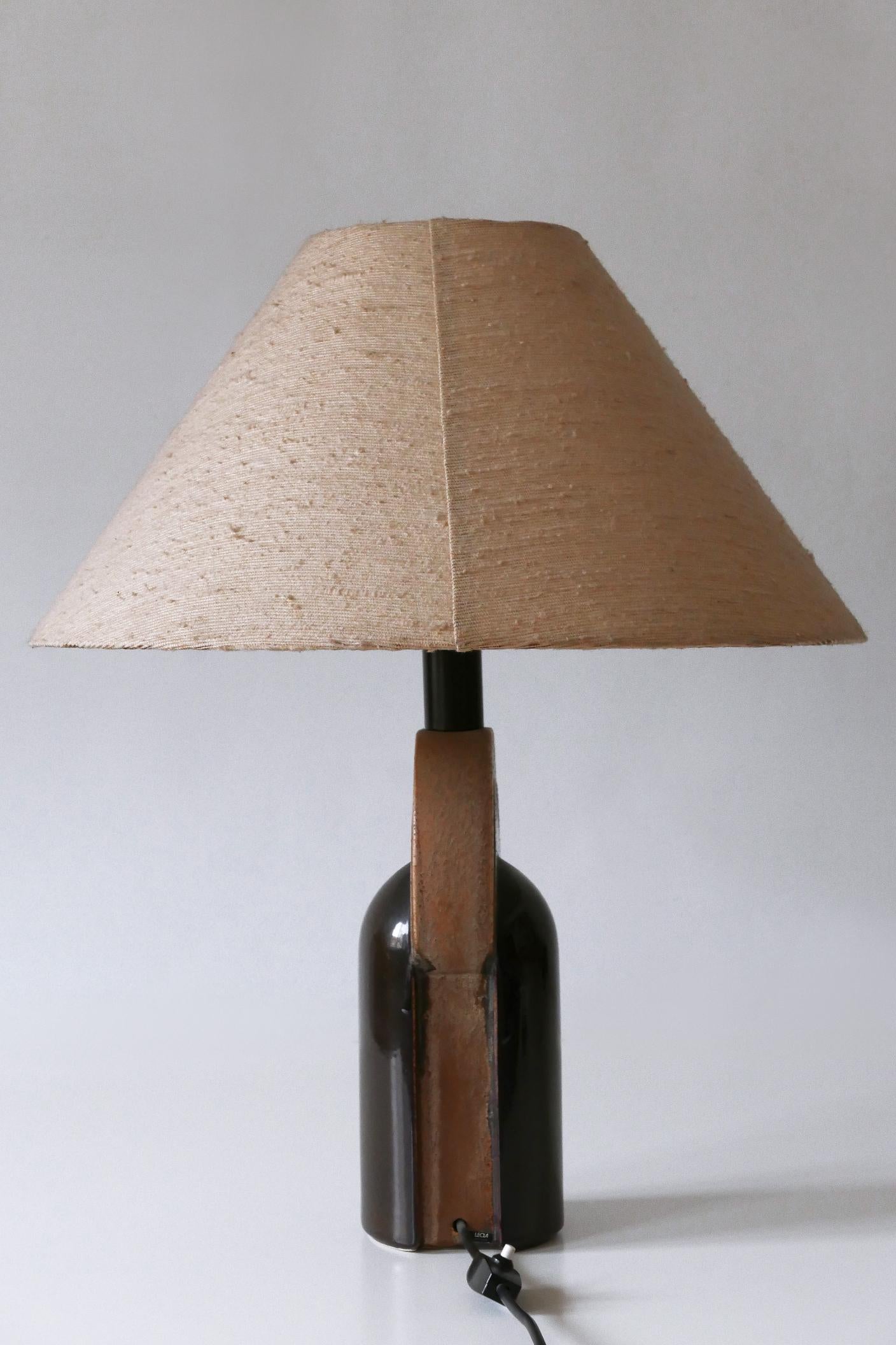 Elegant Mid-Century Modern Ceramic Table Lamp by Leola Design Germany 1960s For Sale 11