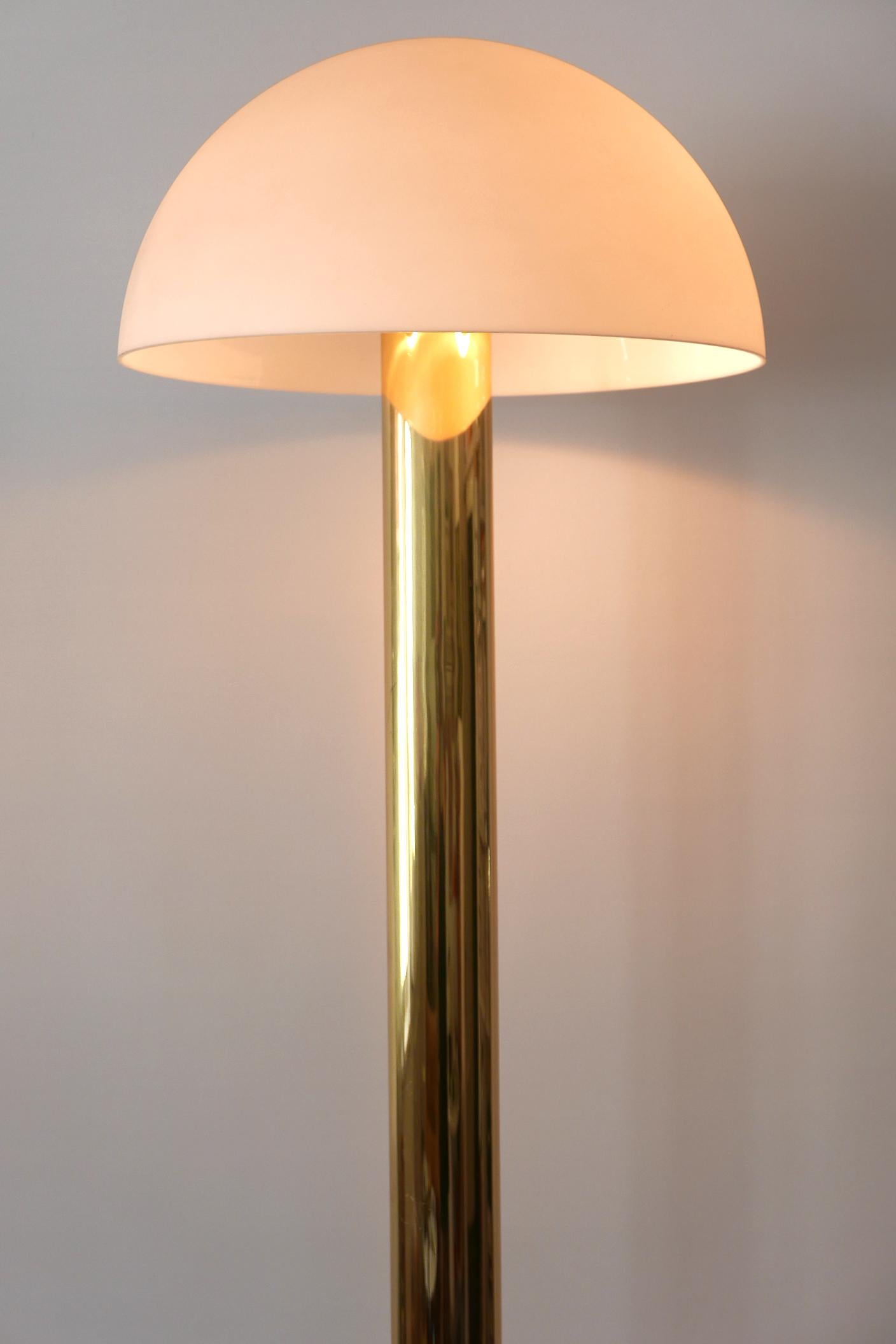 Late 20th Century Elegant Mid-Century Modern Florian Schulz Floor Lamp 1970s Germany